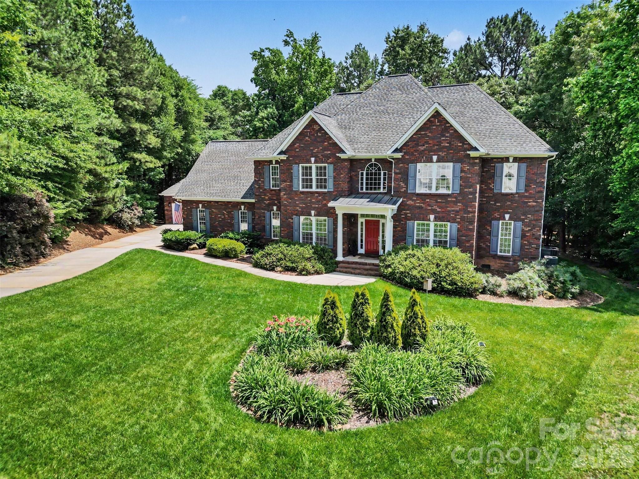 1233 Silver Arrow Court — Fort Mill