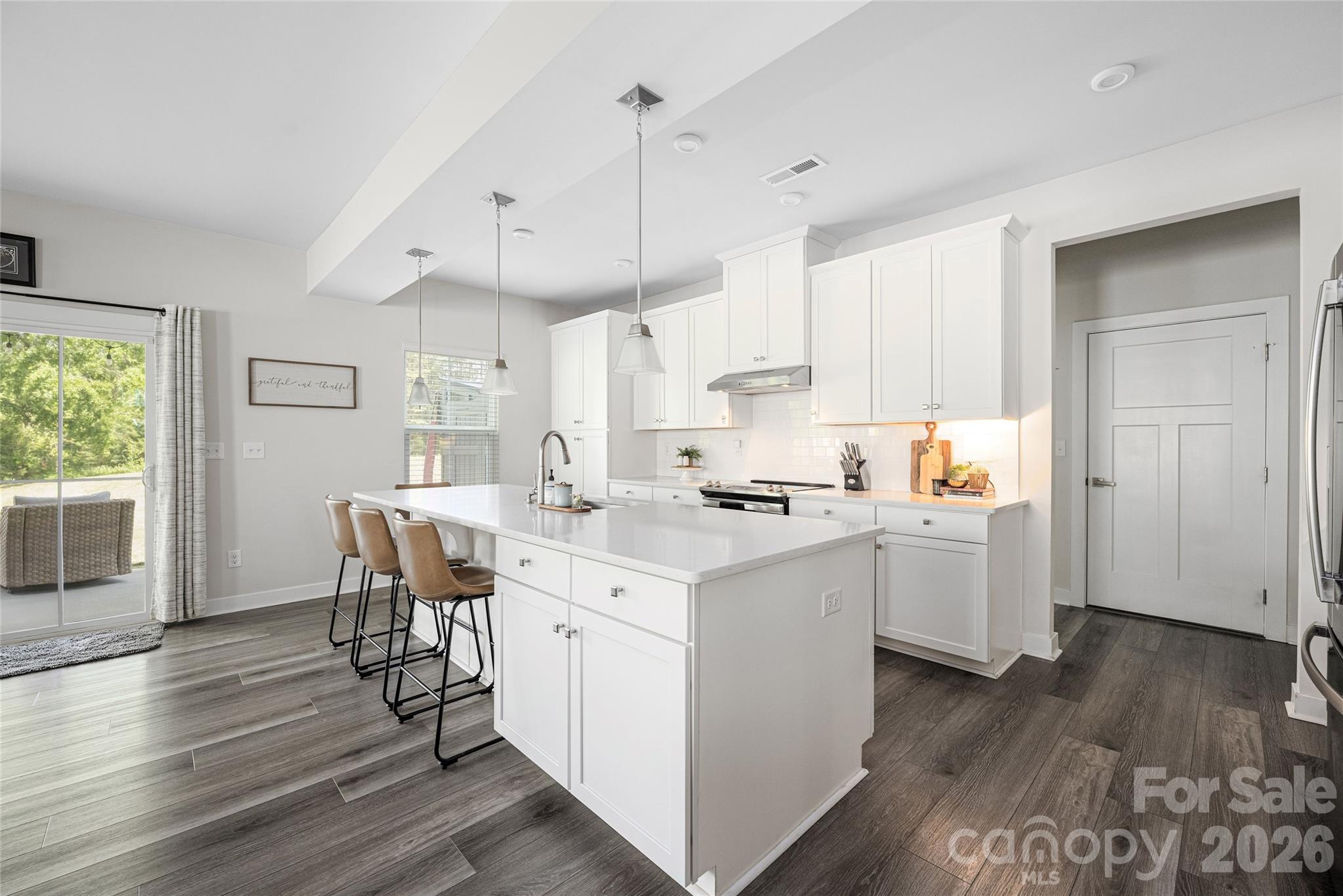 120 Welcombe Street — Mooresville