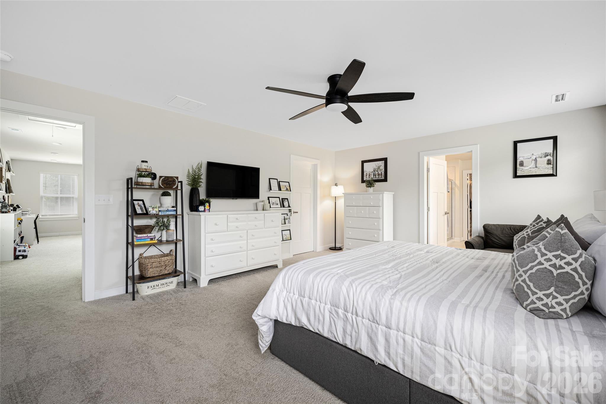 120 Welcombe Street — Mooresville