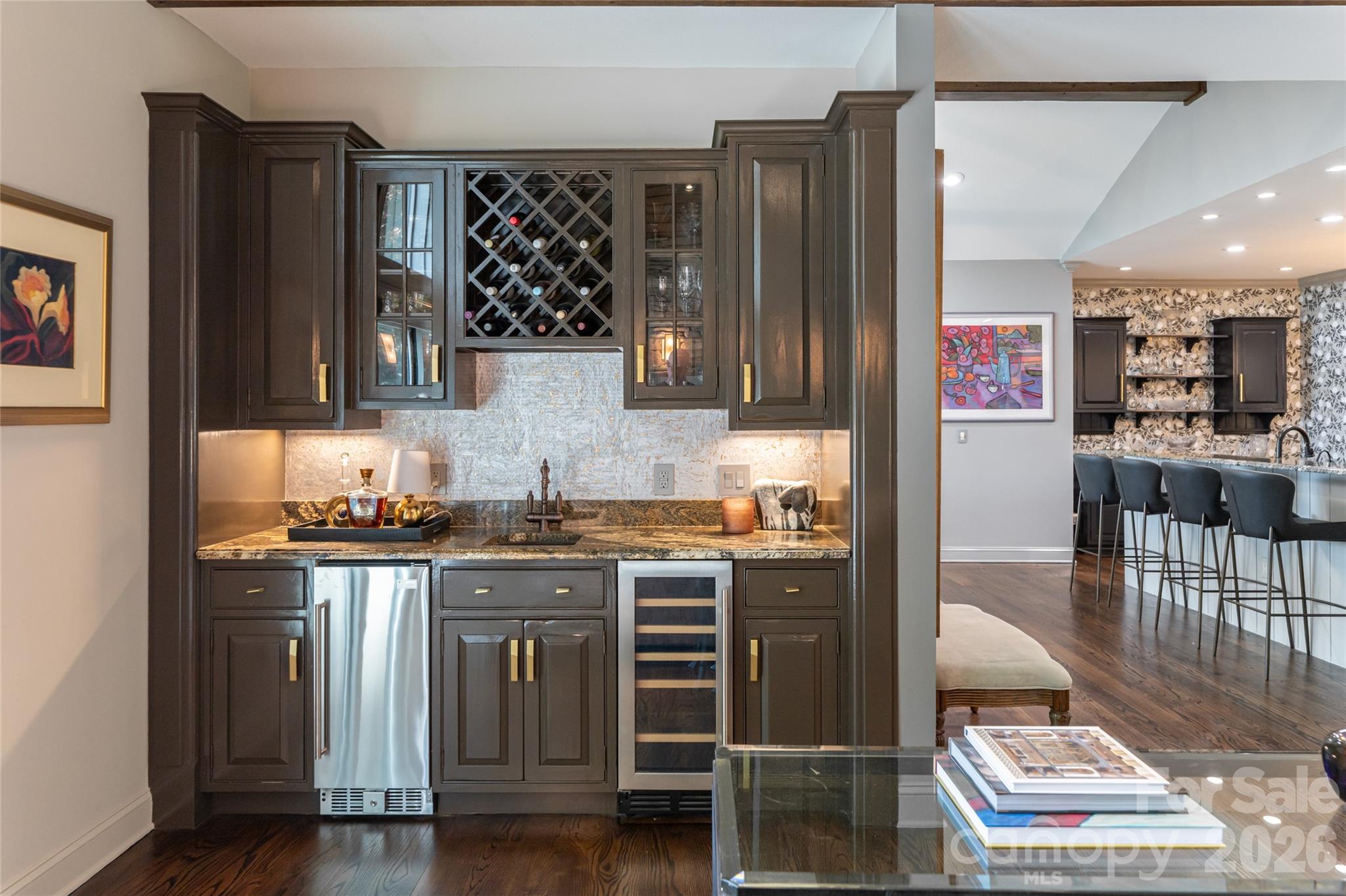 305 Piney Knoll Lane — Hendersonville