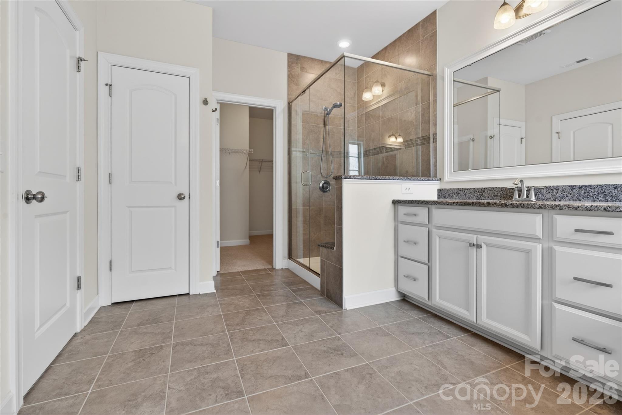 8224 Cornhill Avenue — Charlotte