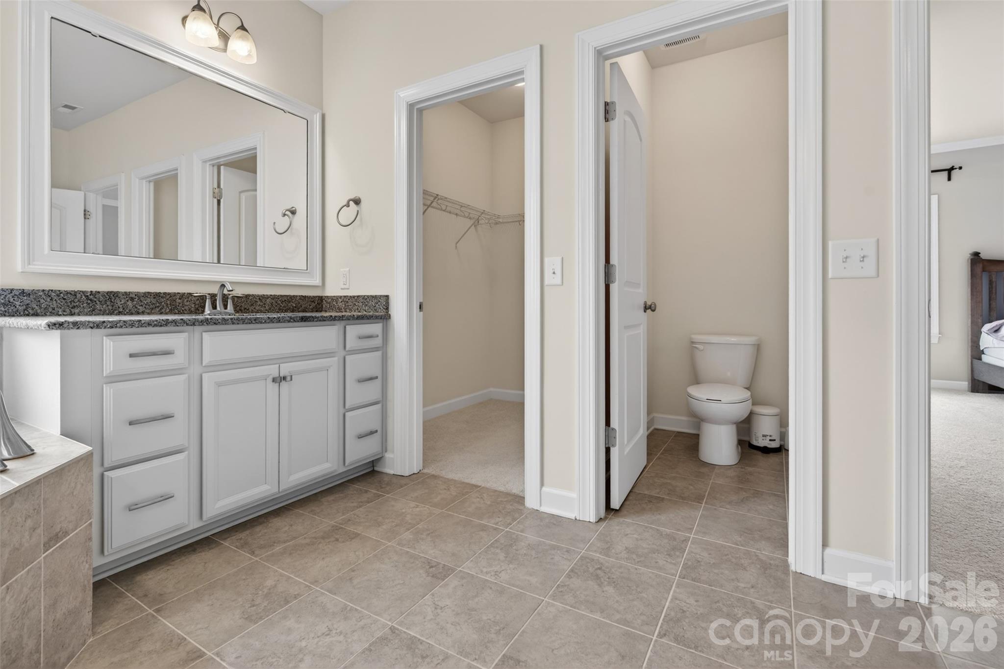 8224 Cornhill Avenue — Charlotte