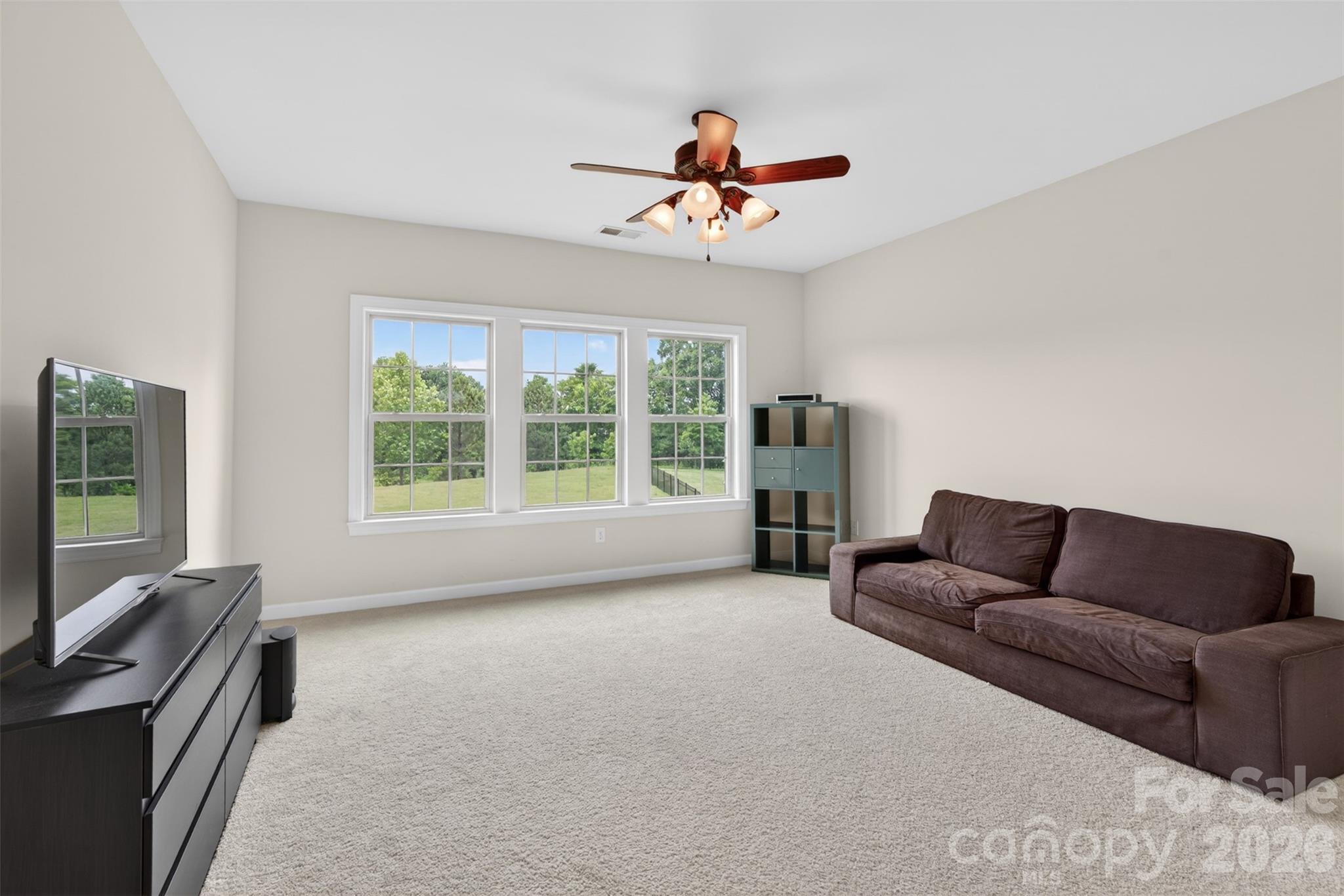 8224 Cornhill Avenue — Charlotte