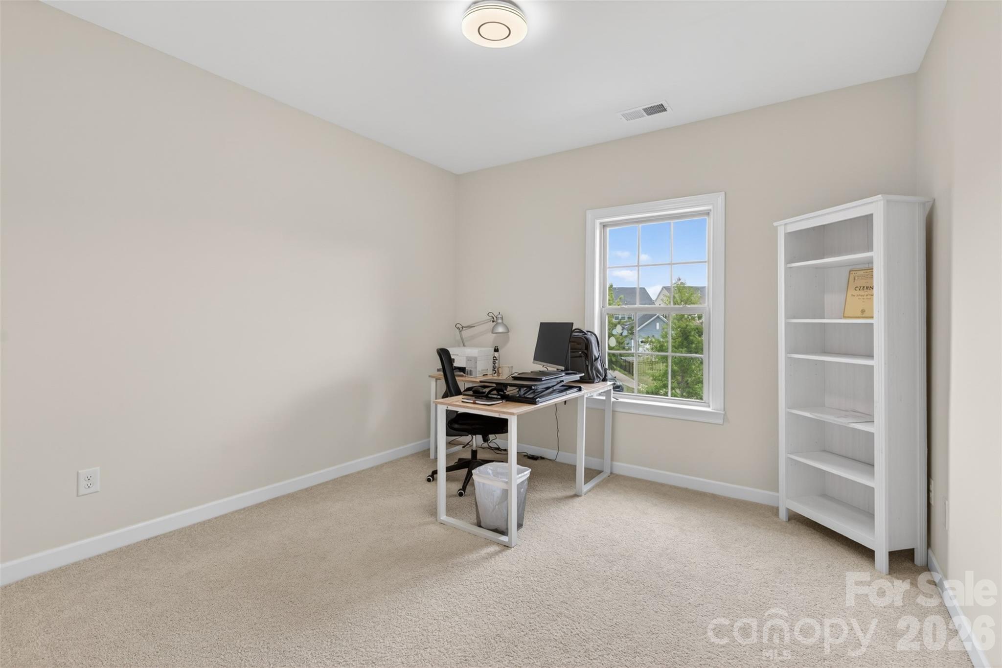 8224 Cornhill Avenue — Charlotte