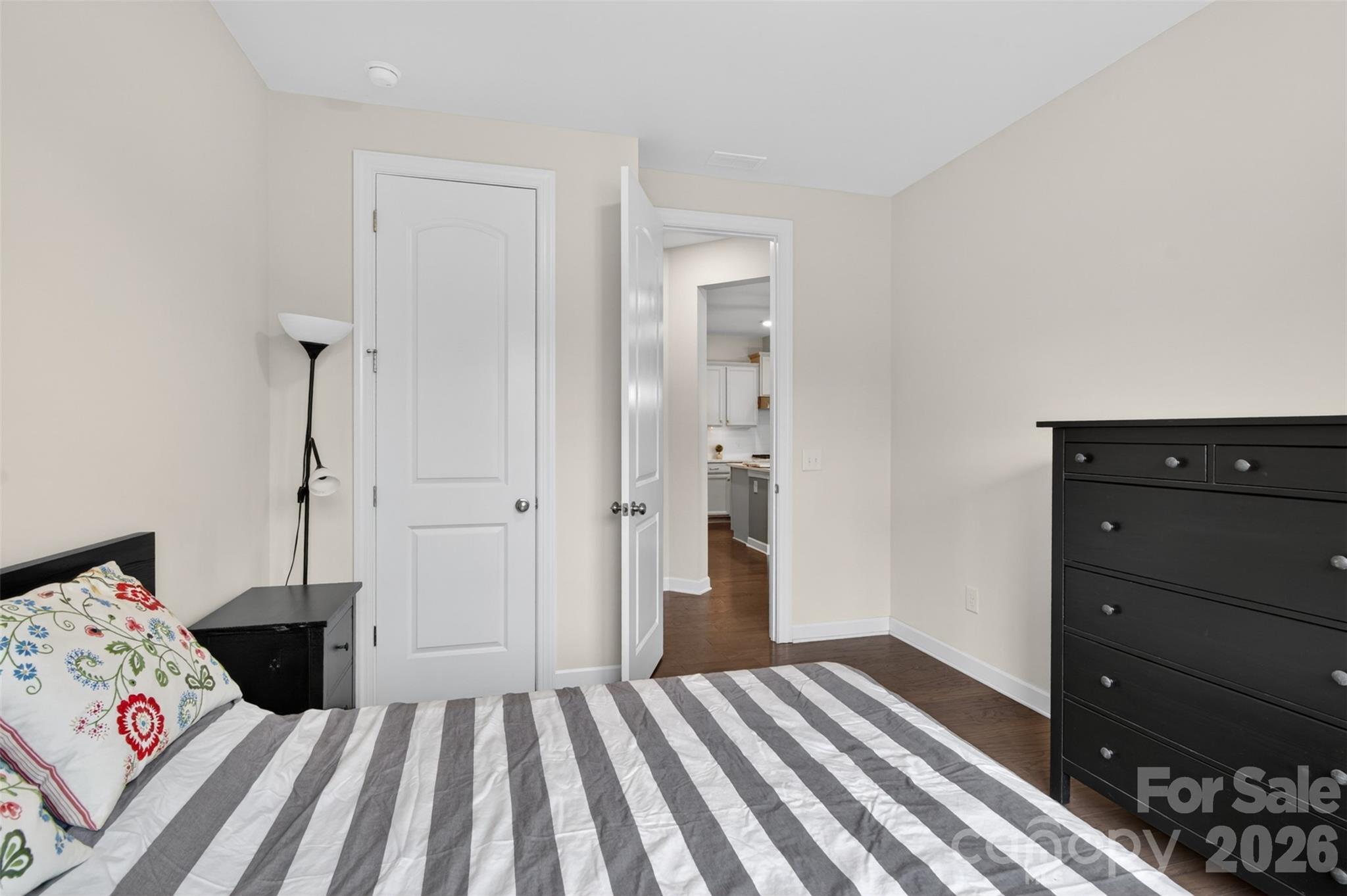 8224 Cornhill Avenue — Charlotte