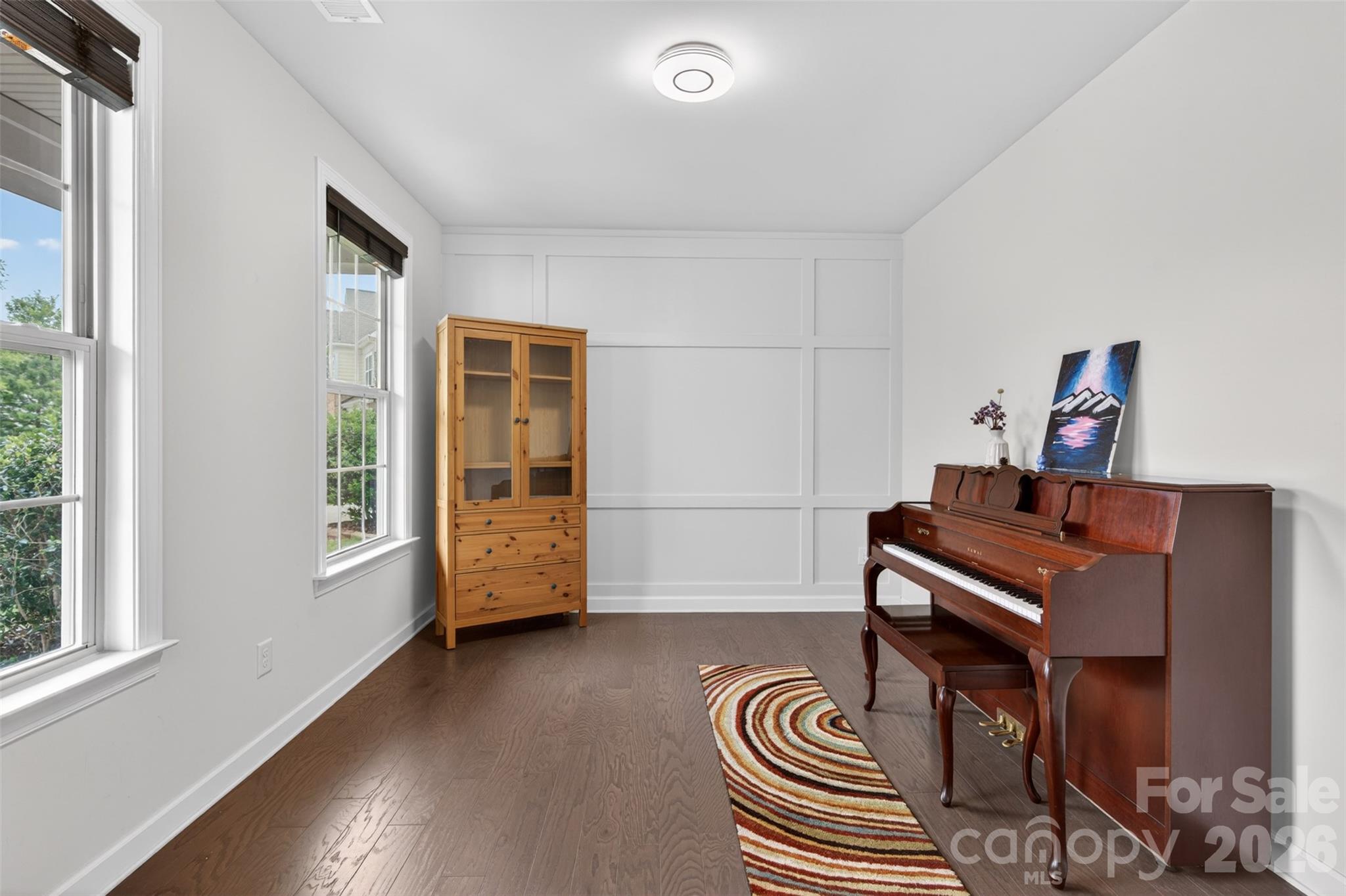 8224 Cornhill Avenue — Charlotte