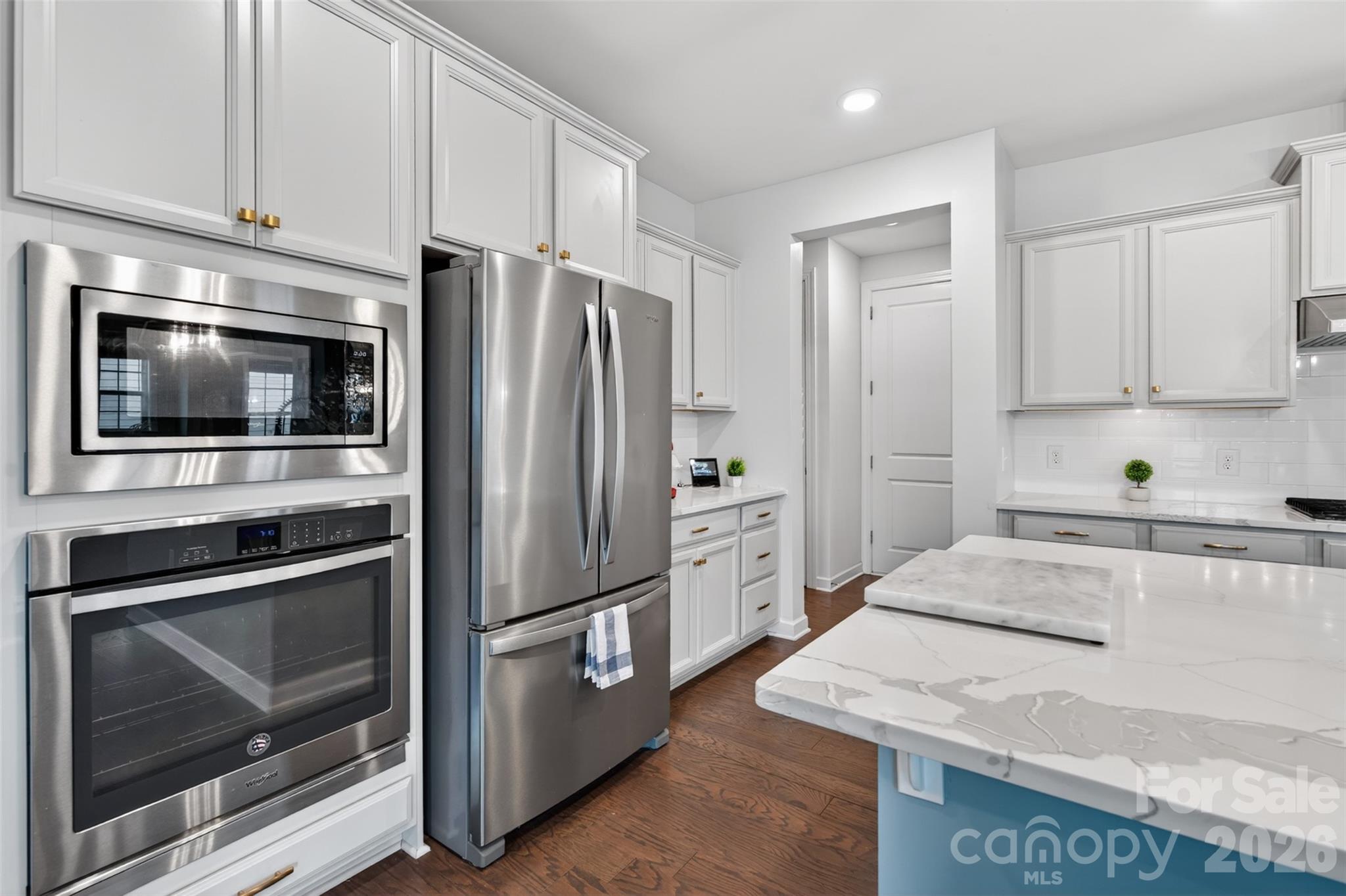 8224 Cornhill Avenue — Charlotte