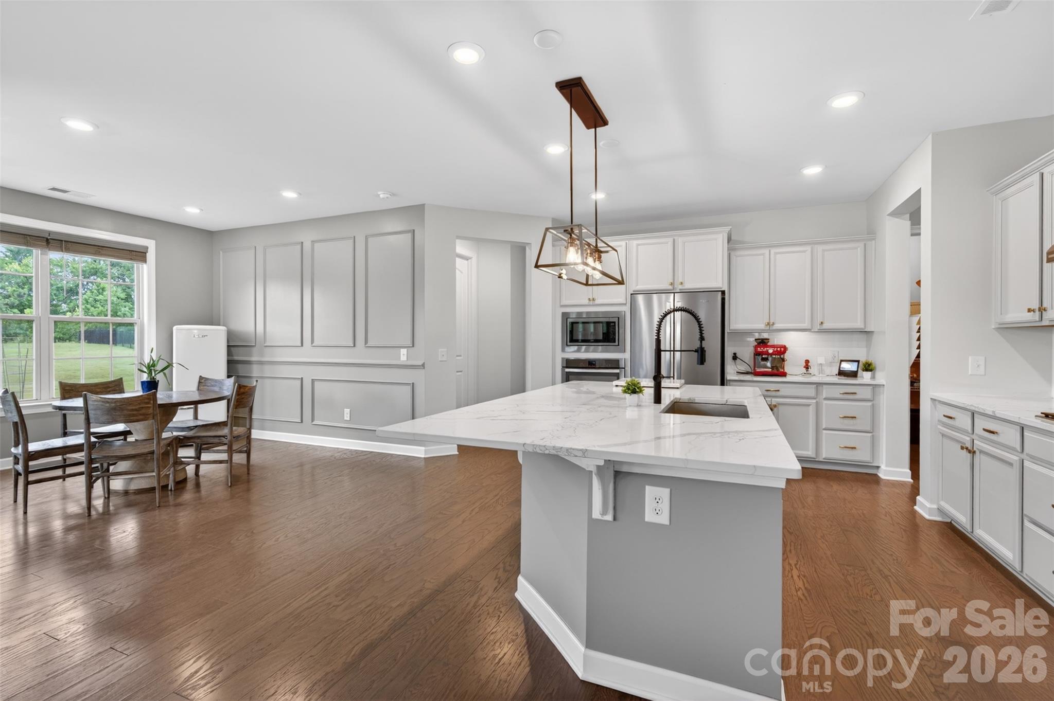 8224 Cornhill Avenue — Charlotte