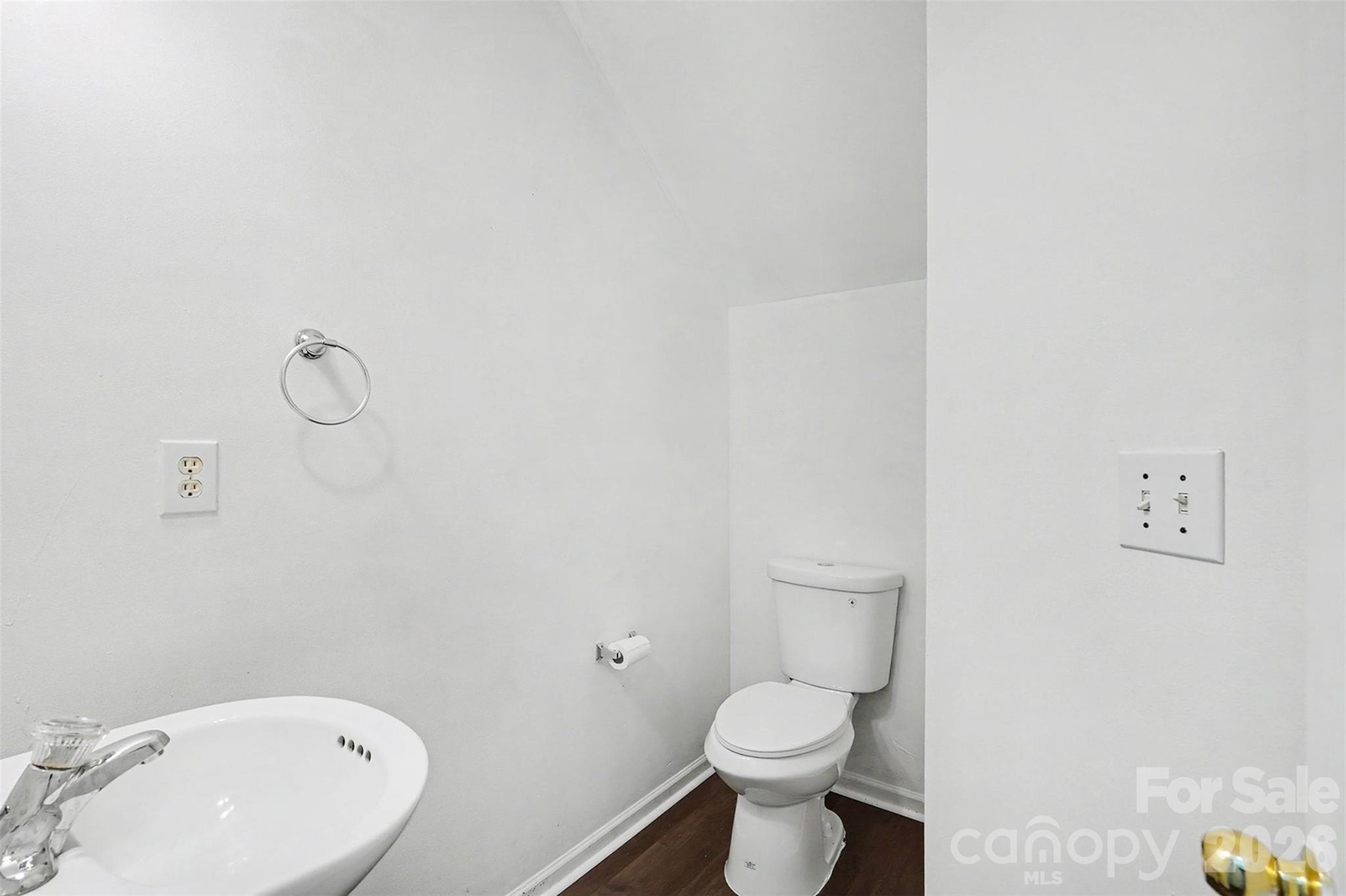 7514 Abigail Glen Drive — Charlotte