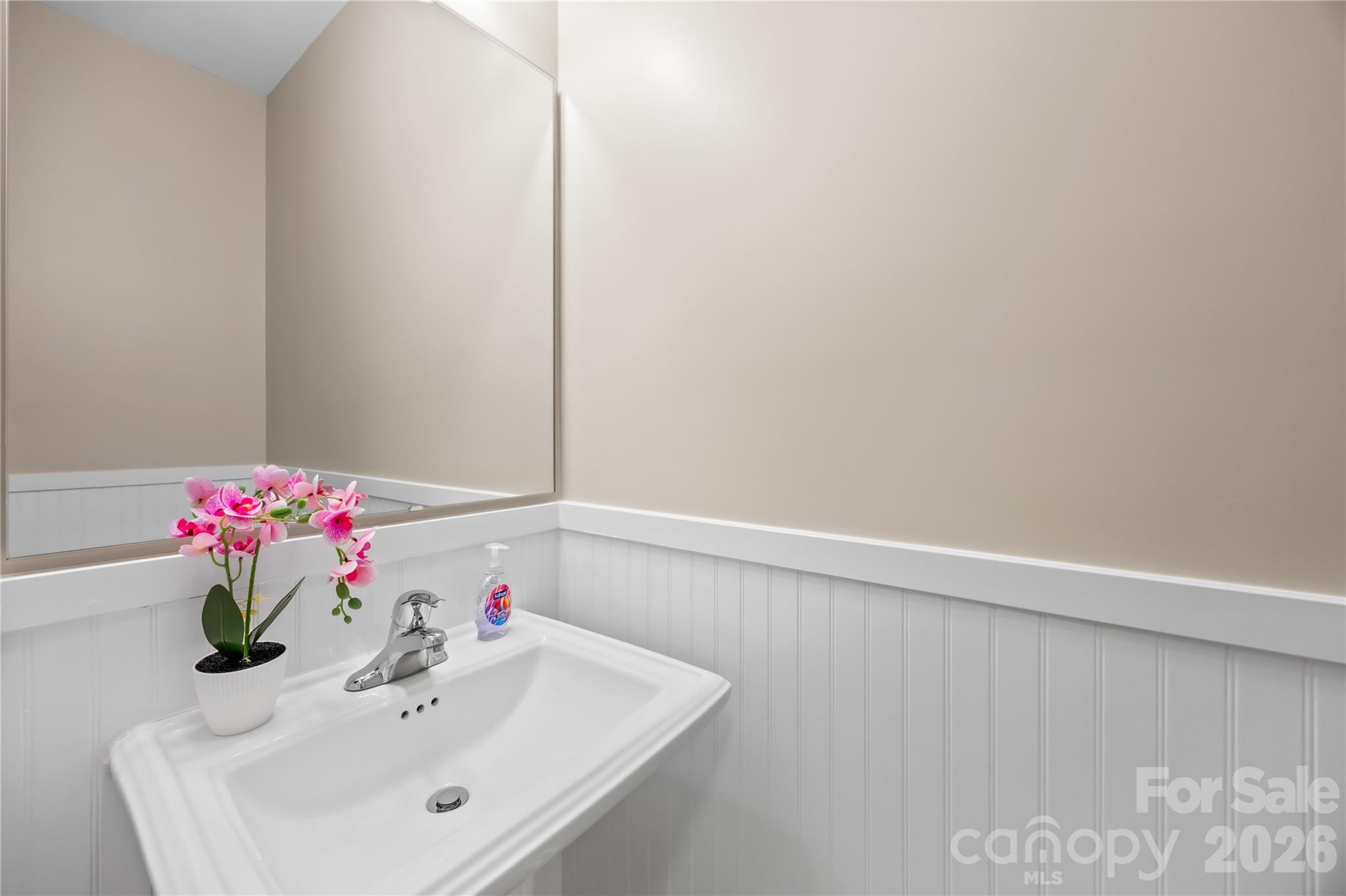 102 Sheridan Court — Mooresville
