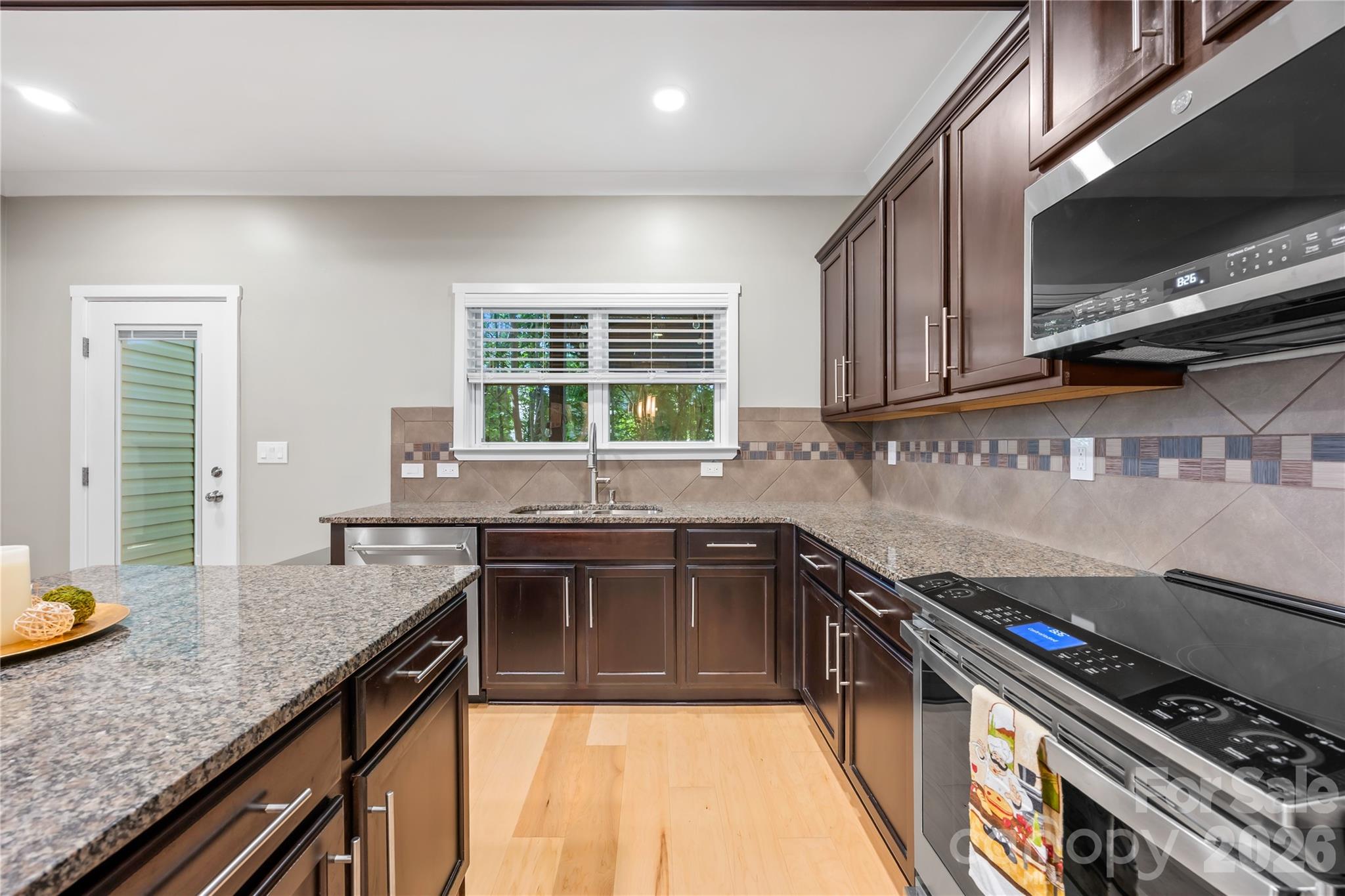 102 Sheridan Court — Mooresville