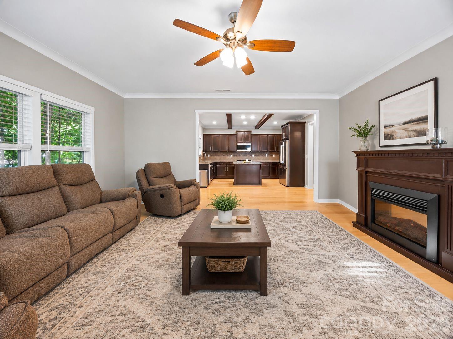 102 Sheridan Court — Mooresville