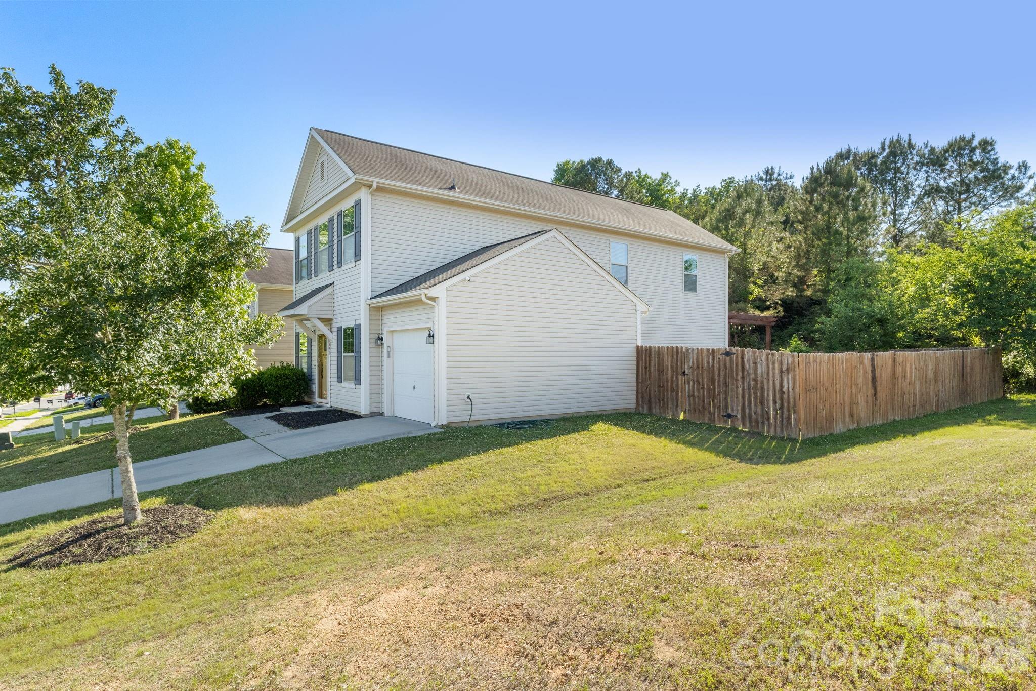 1491 Hyacinthia Lane — Rock Hill