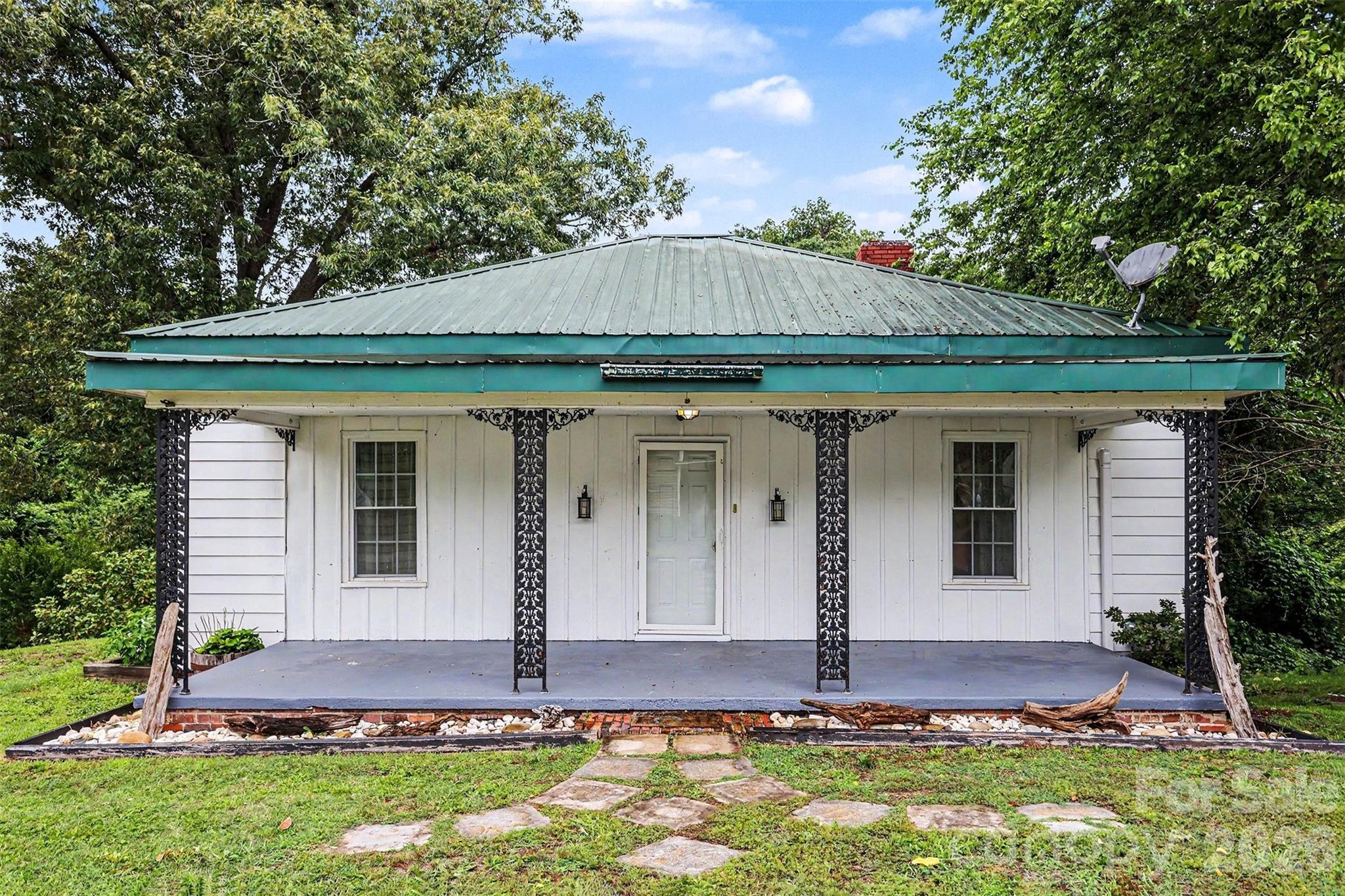 58 Poplar Street — Great Falls