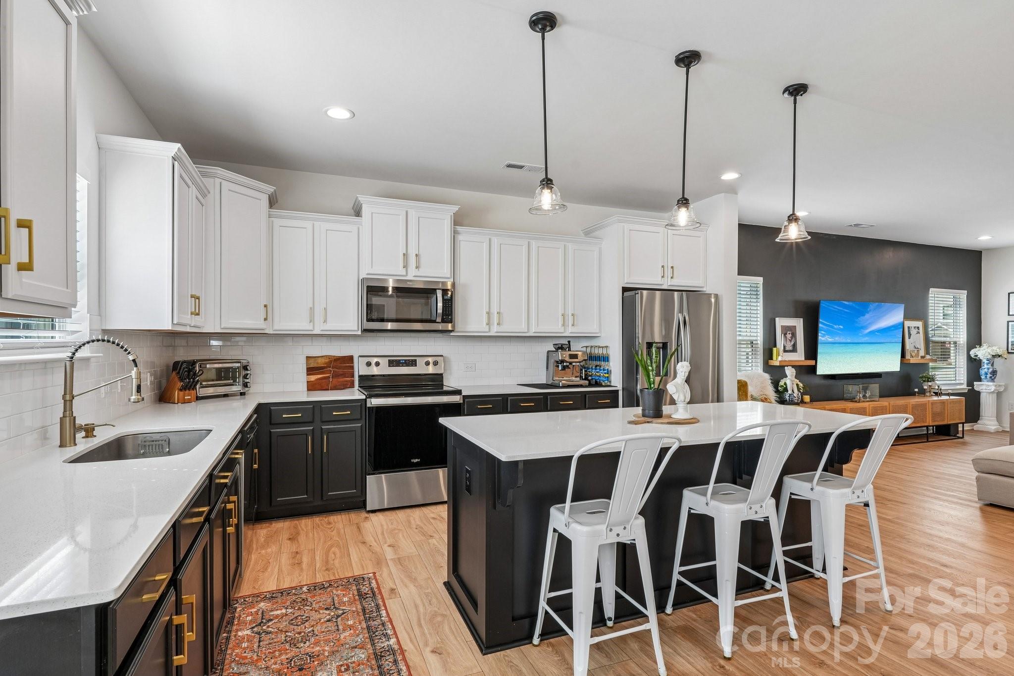 817 Alexander Commons Drive — Monroe