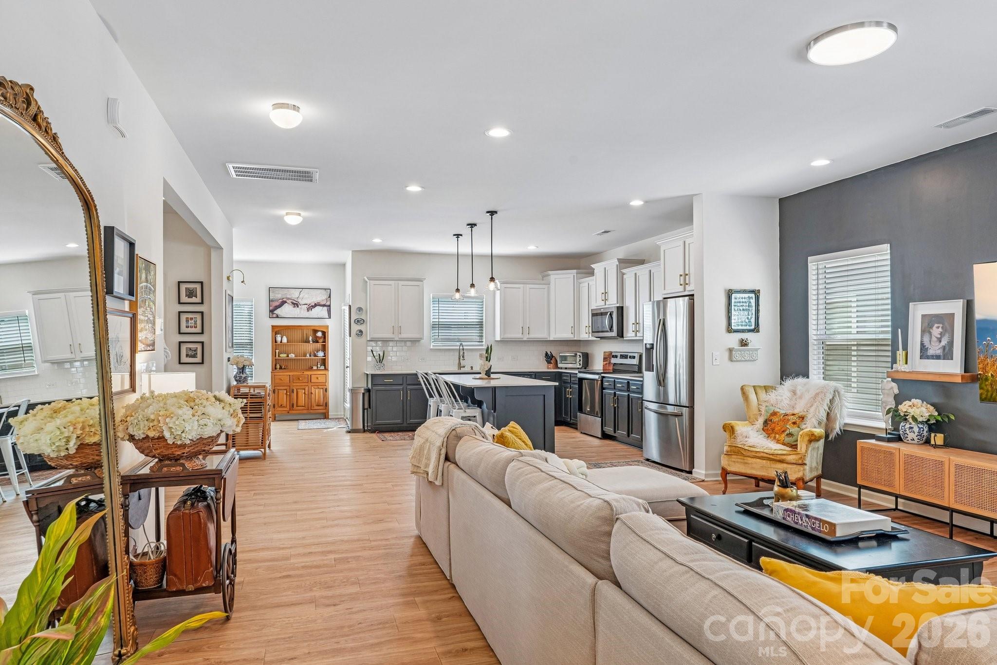 817 Alexander Commons Drive — Monroe