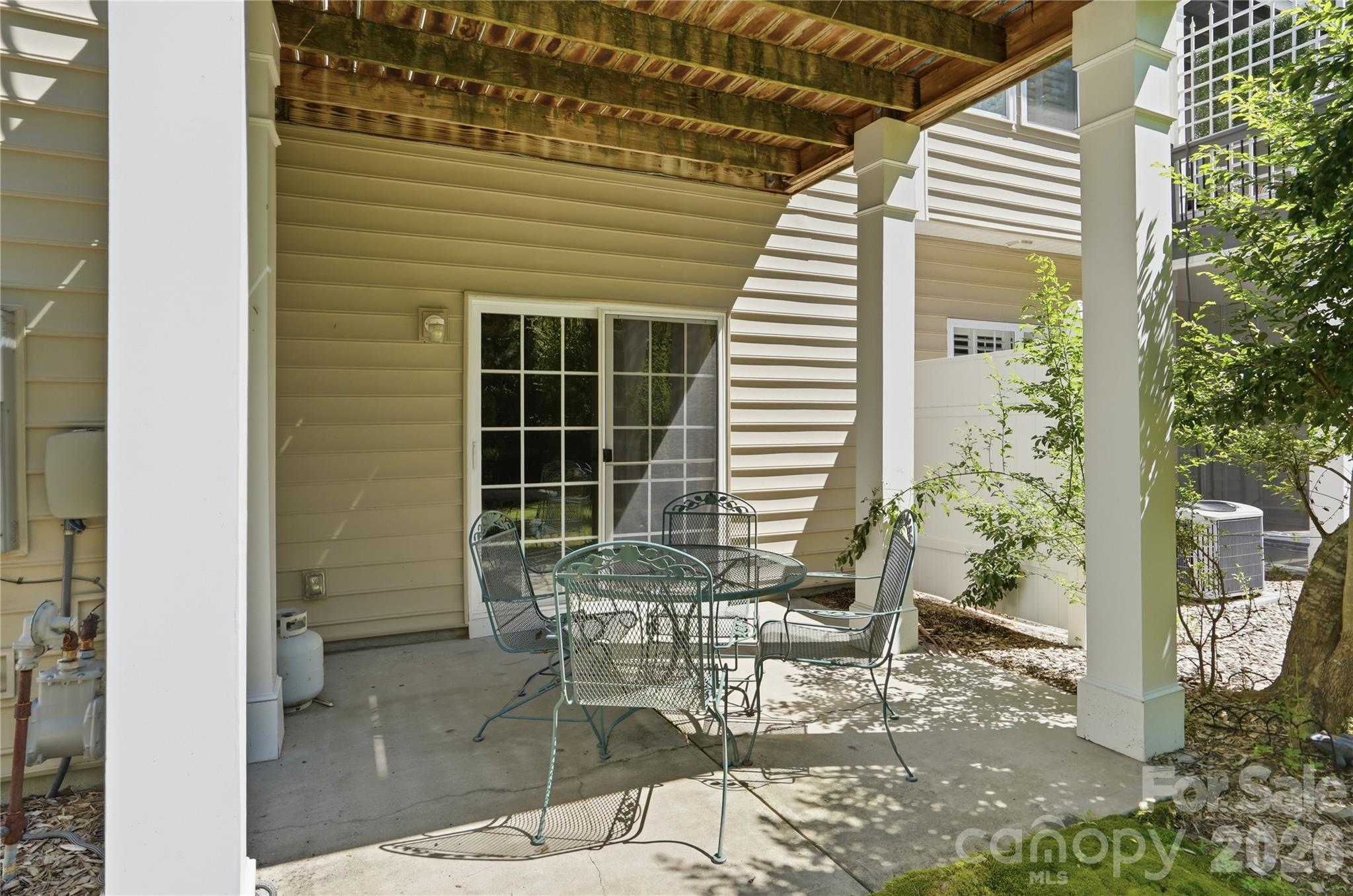 2084 Calloway Pines Drive — Tega Cay
