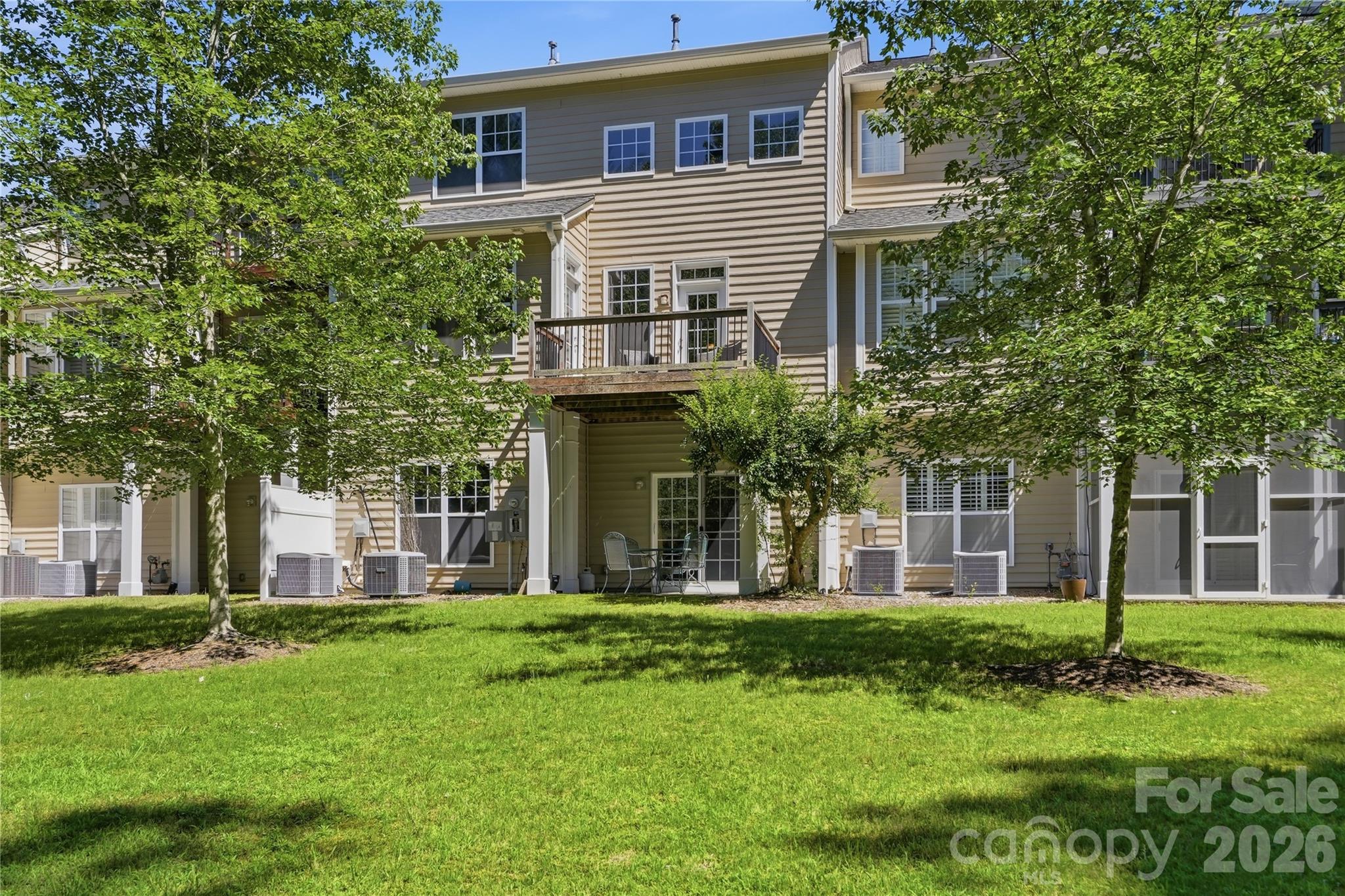 2084 Calloway Pines Drive — Tega Cay