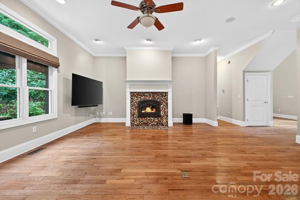 94 Oak Hollow Drive — Asheville