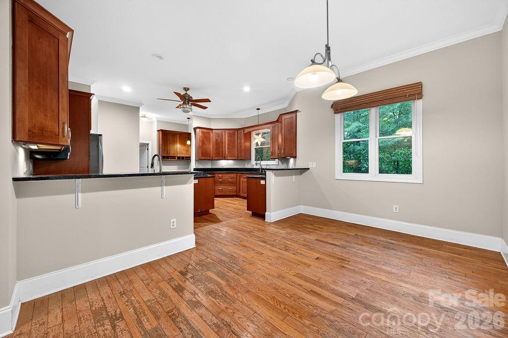 94 Oak Hollow Drive — Asheville