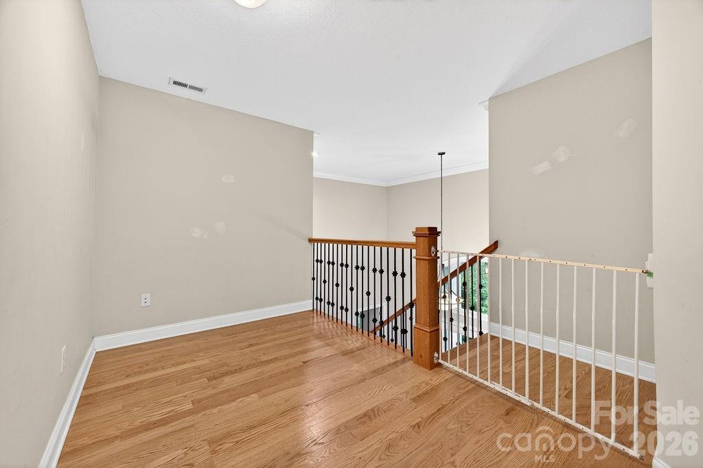 94 Oak Hollow Drive — Asheville