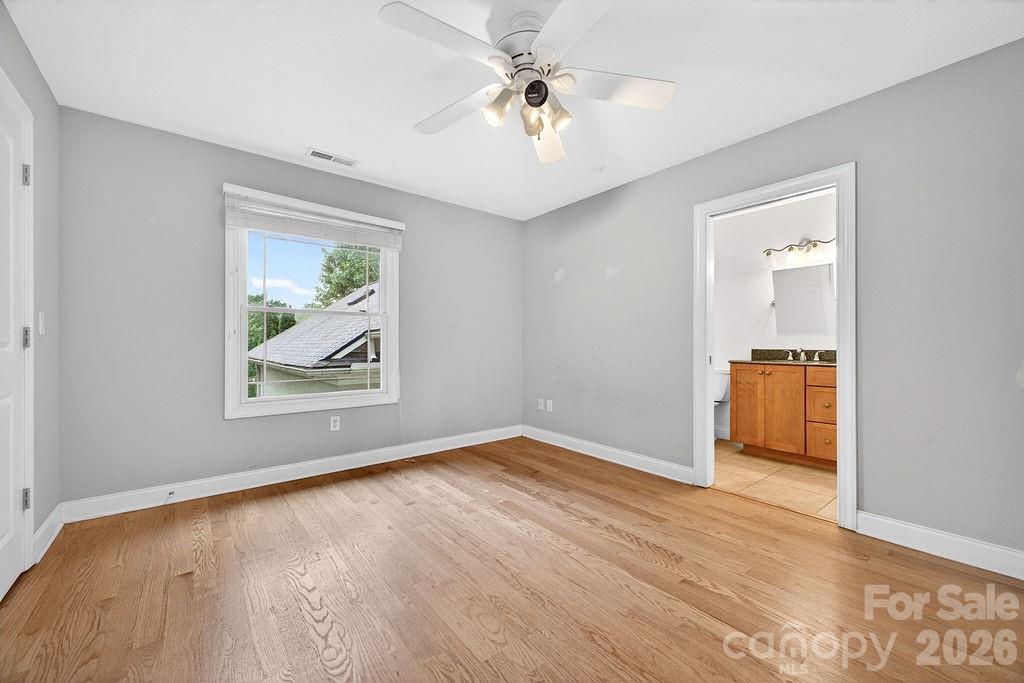 94 Oak Hollow Drive — Asheville