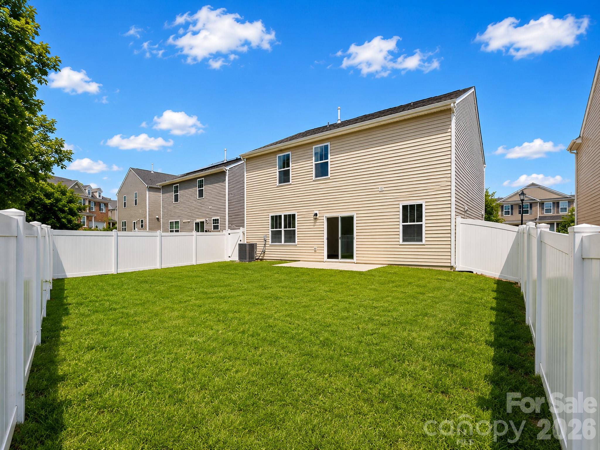 5048 Deisy May Lane — Matthews