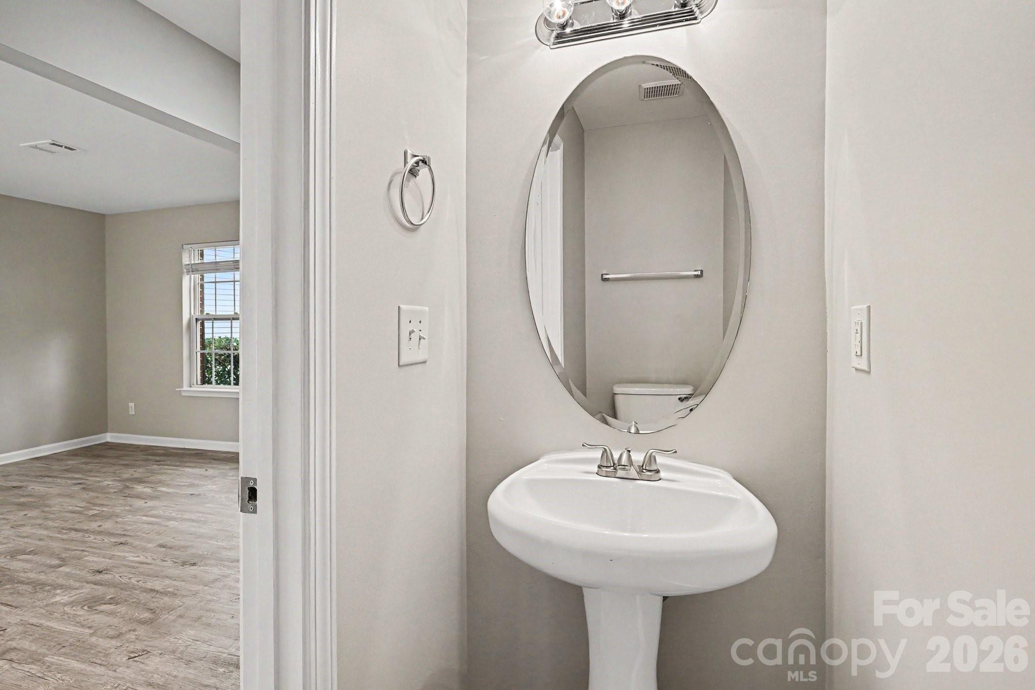 3013 Robin Terry Court — Charlotte