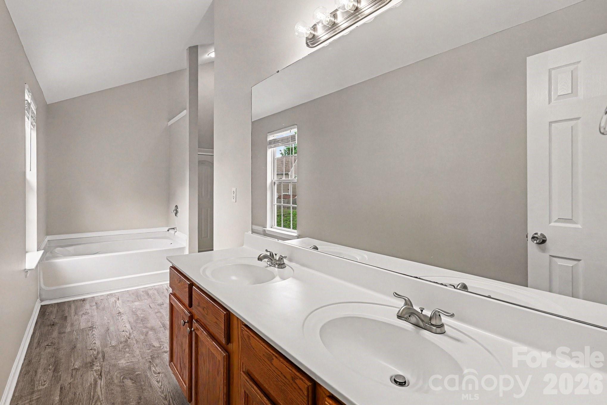 3013 Robin Terry Court — Charlotte