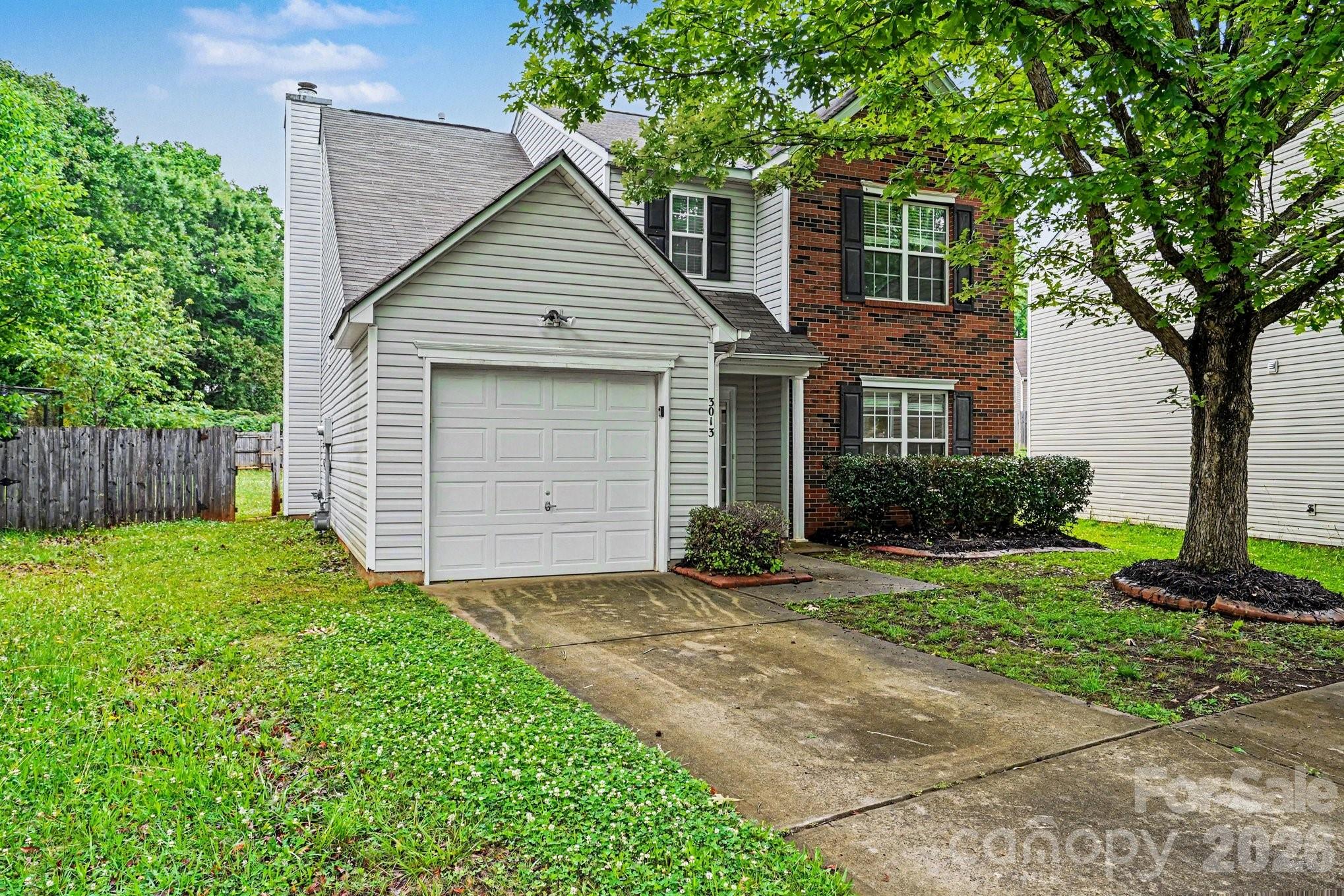 3013 Robin Terry Court — Charlotte