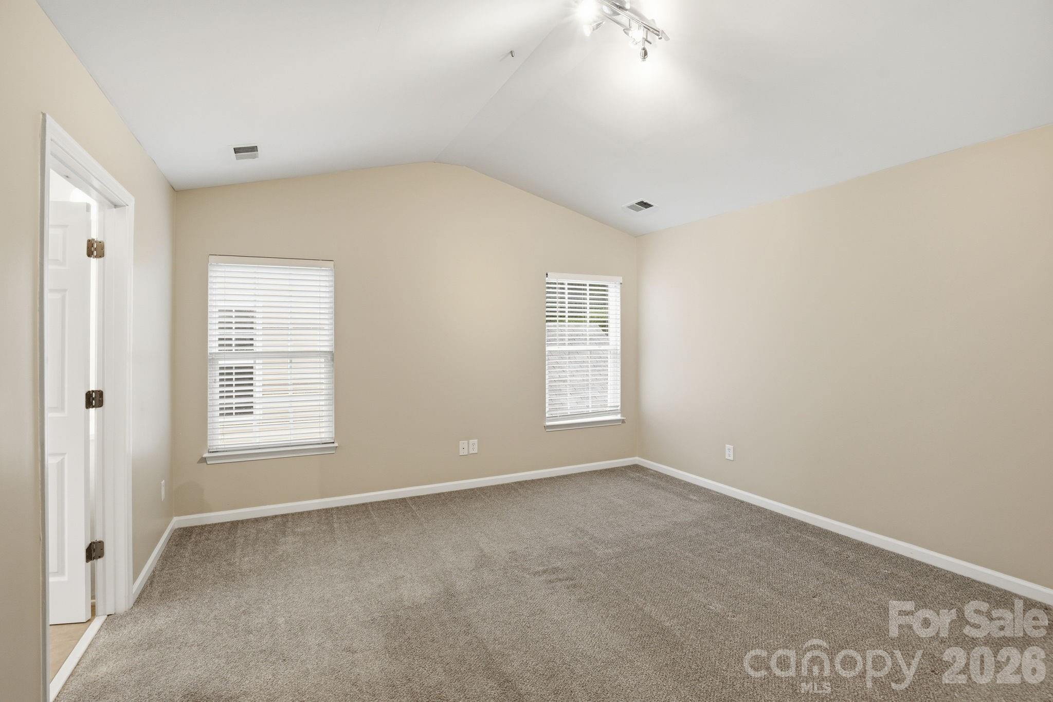 6427 Hermsley Road — Charlotte