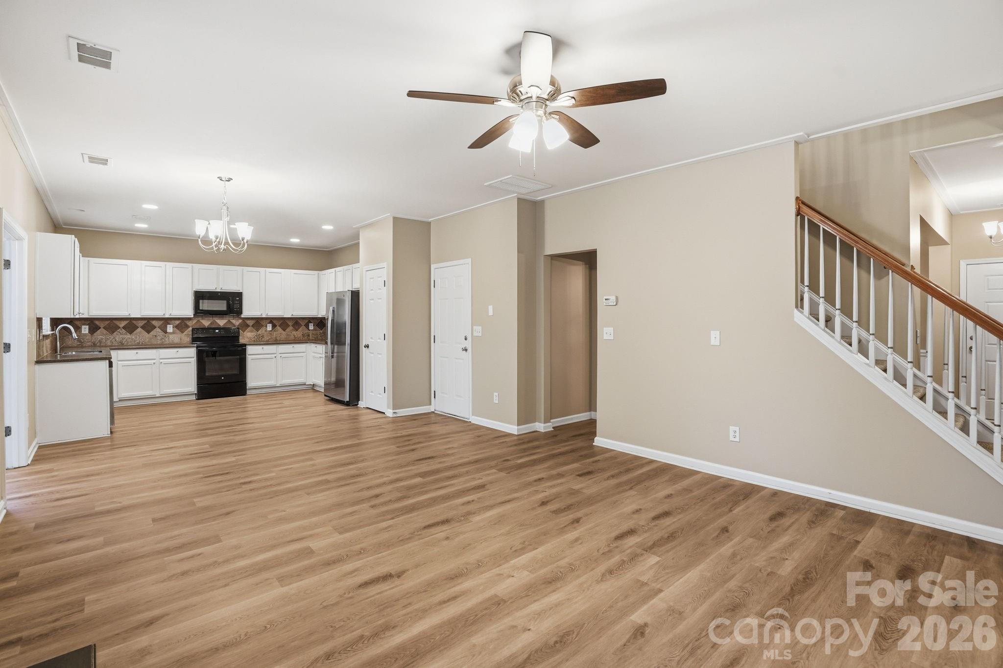 6427 Hermsley Road — Charlotte