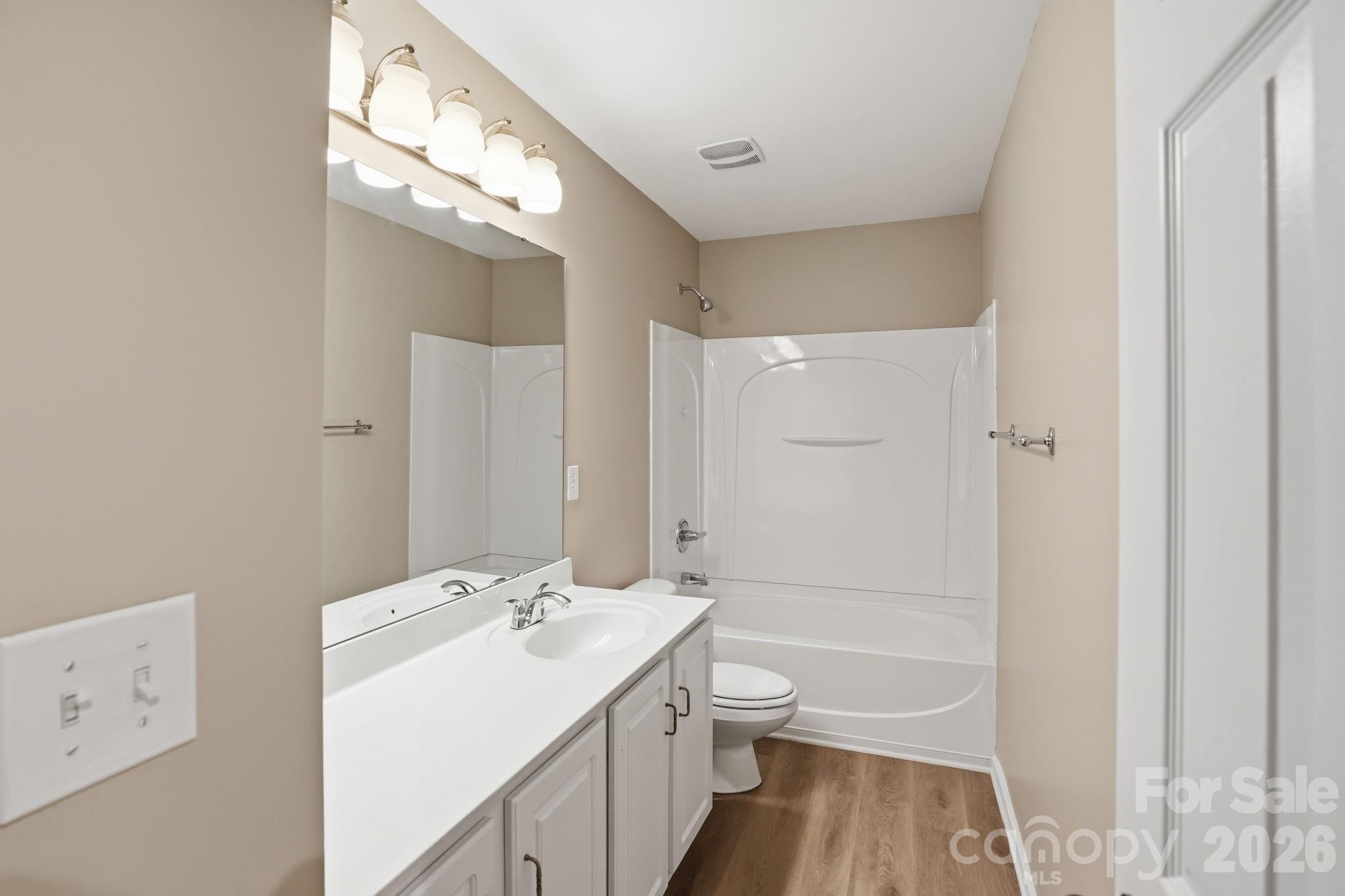 6427 Hermsley Road — Charlotte