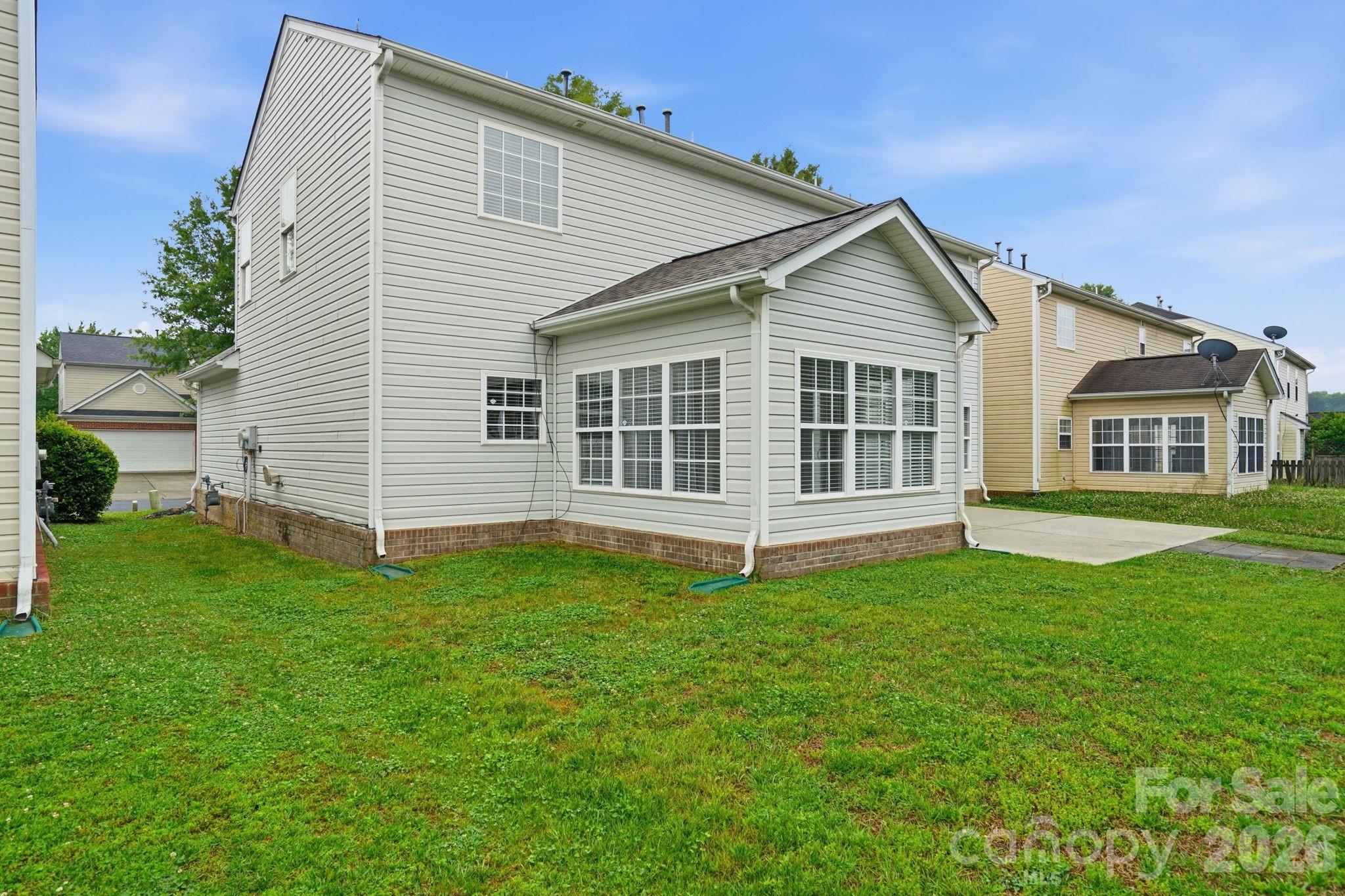 6427 Hermsley Road — Charlotte
