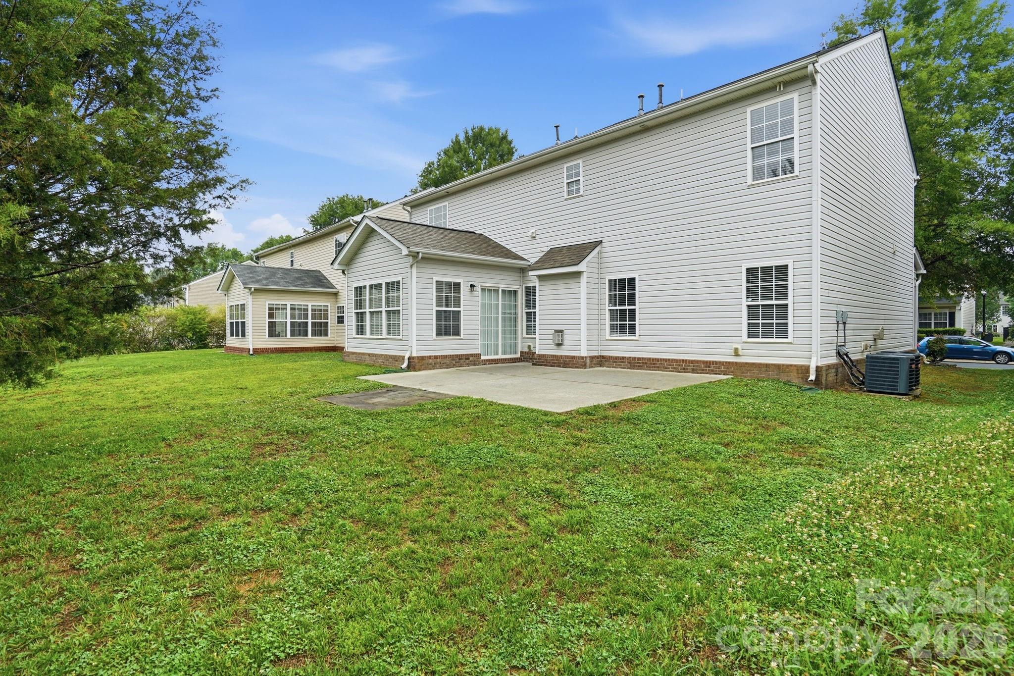 6427 Hermsley Road — Charlotte