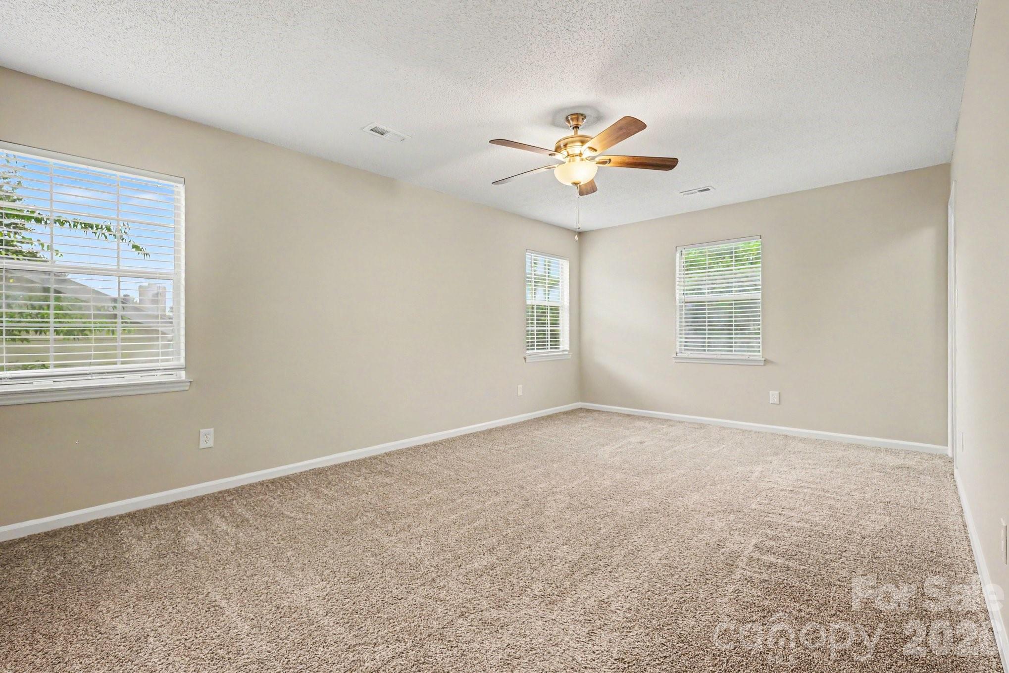 9305 Charolais Lane — Charlotte