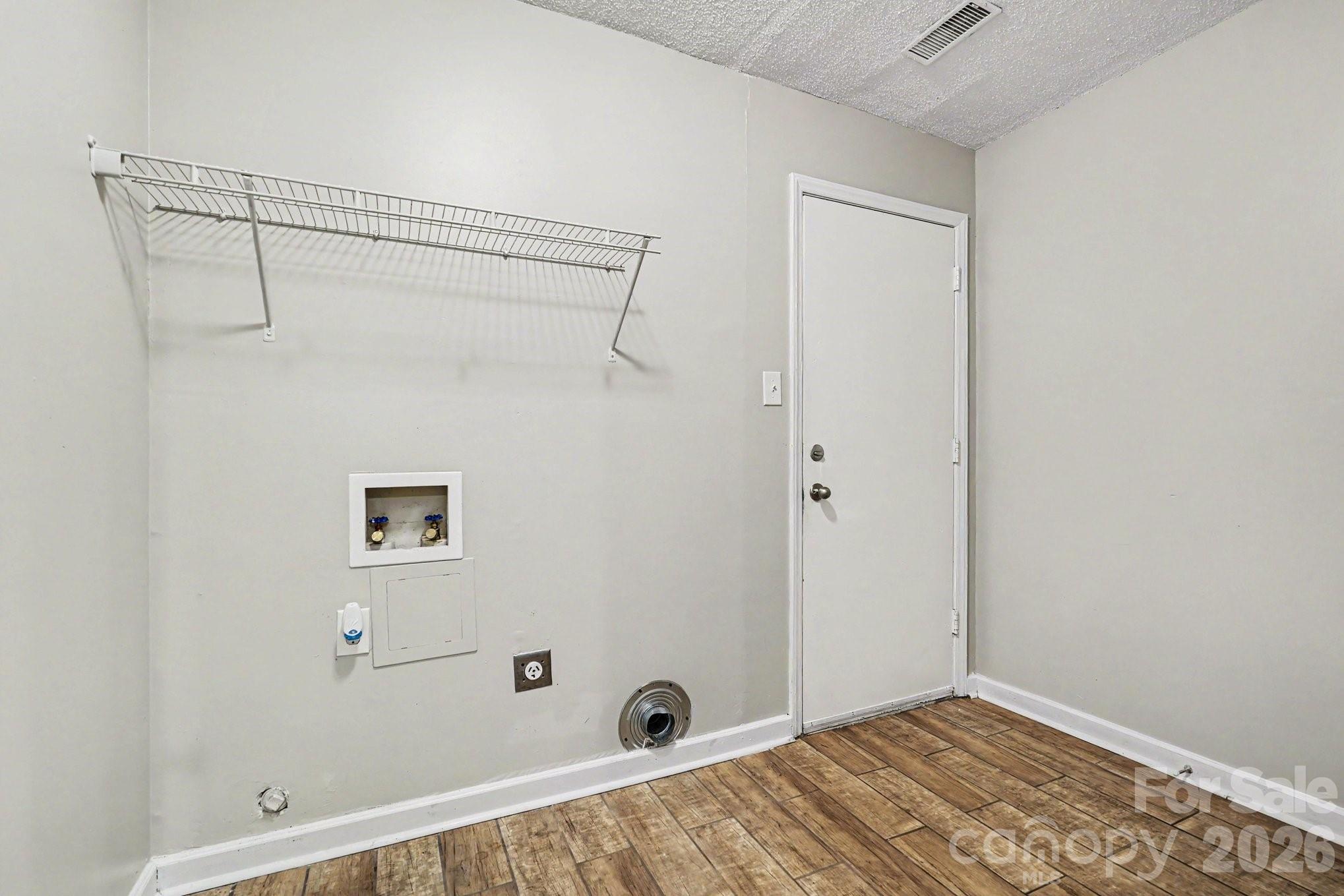 9001 Louvaine Drive — Charlotte