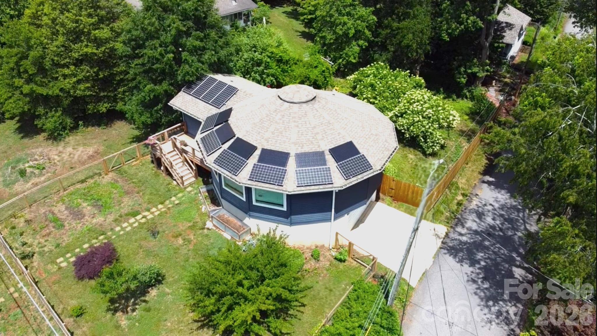 63 Beverly Road W — Asheville