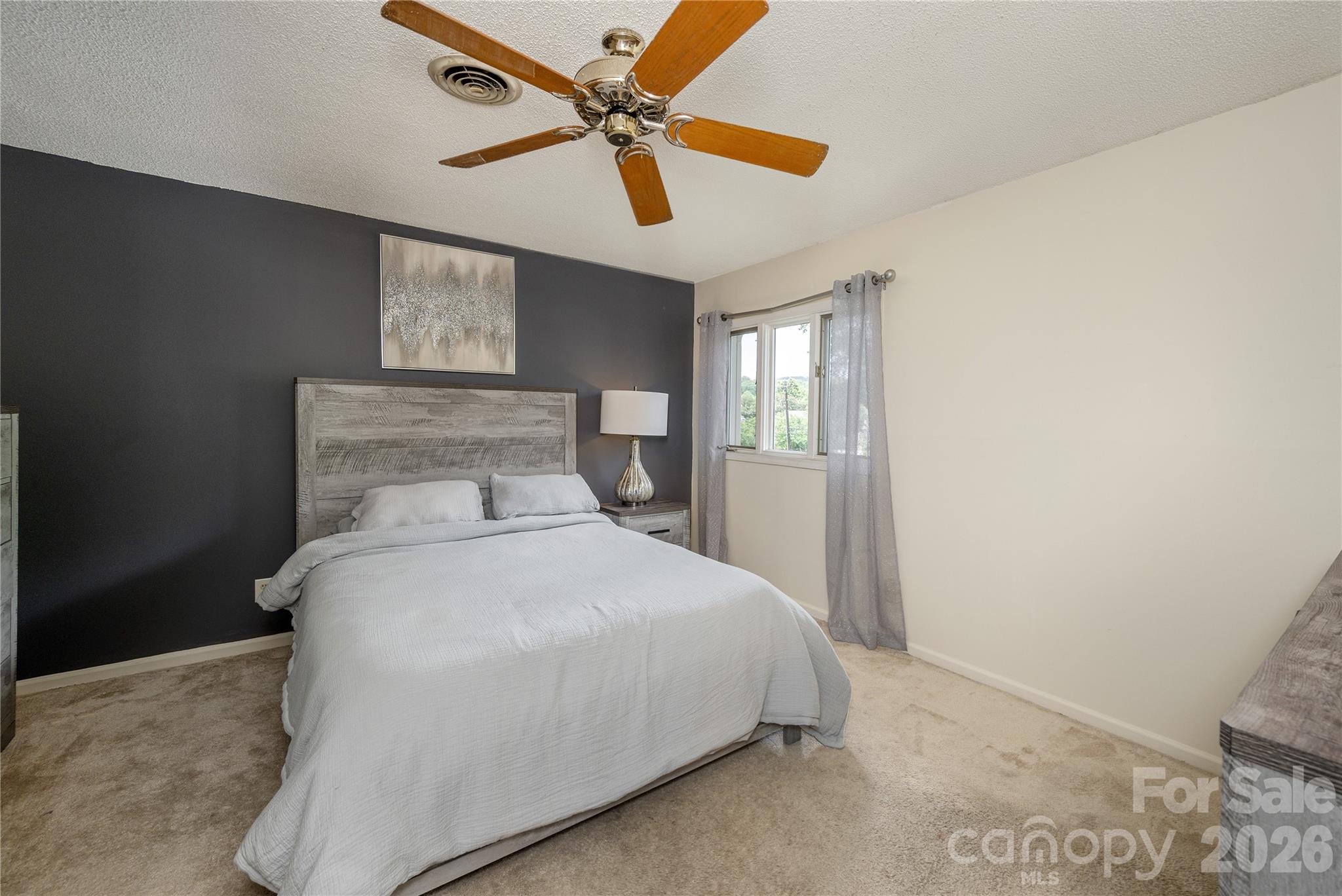 580 Britton Creek Drive — Hendersonville