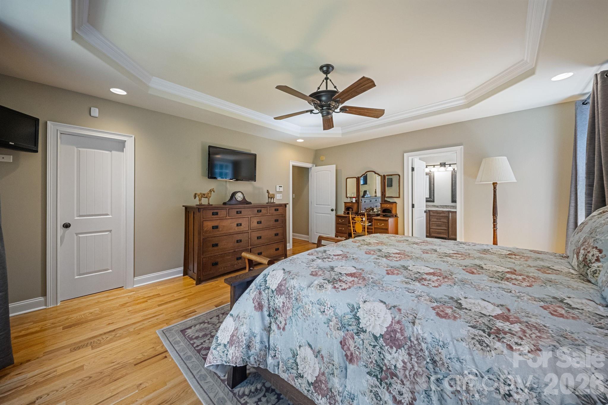 1311 Oak Grove Lane — Salisbury