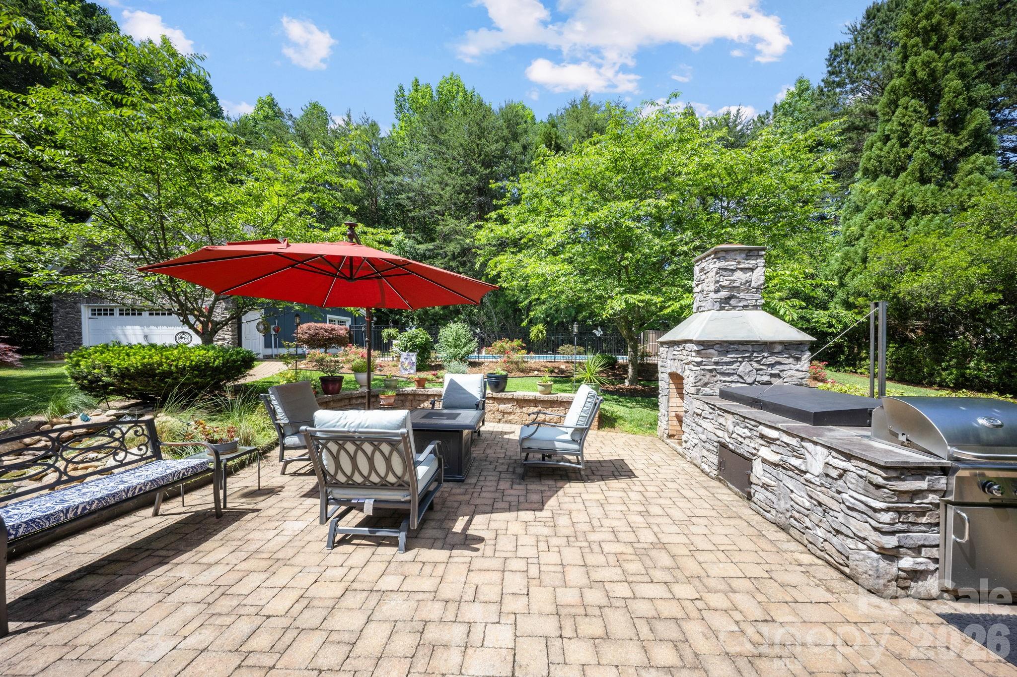 1311 Oak Grove Lane — Salisbury