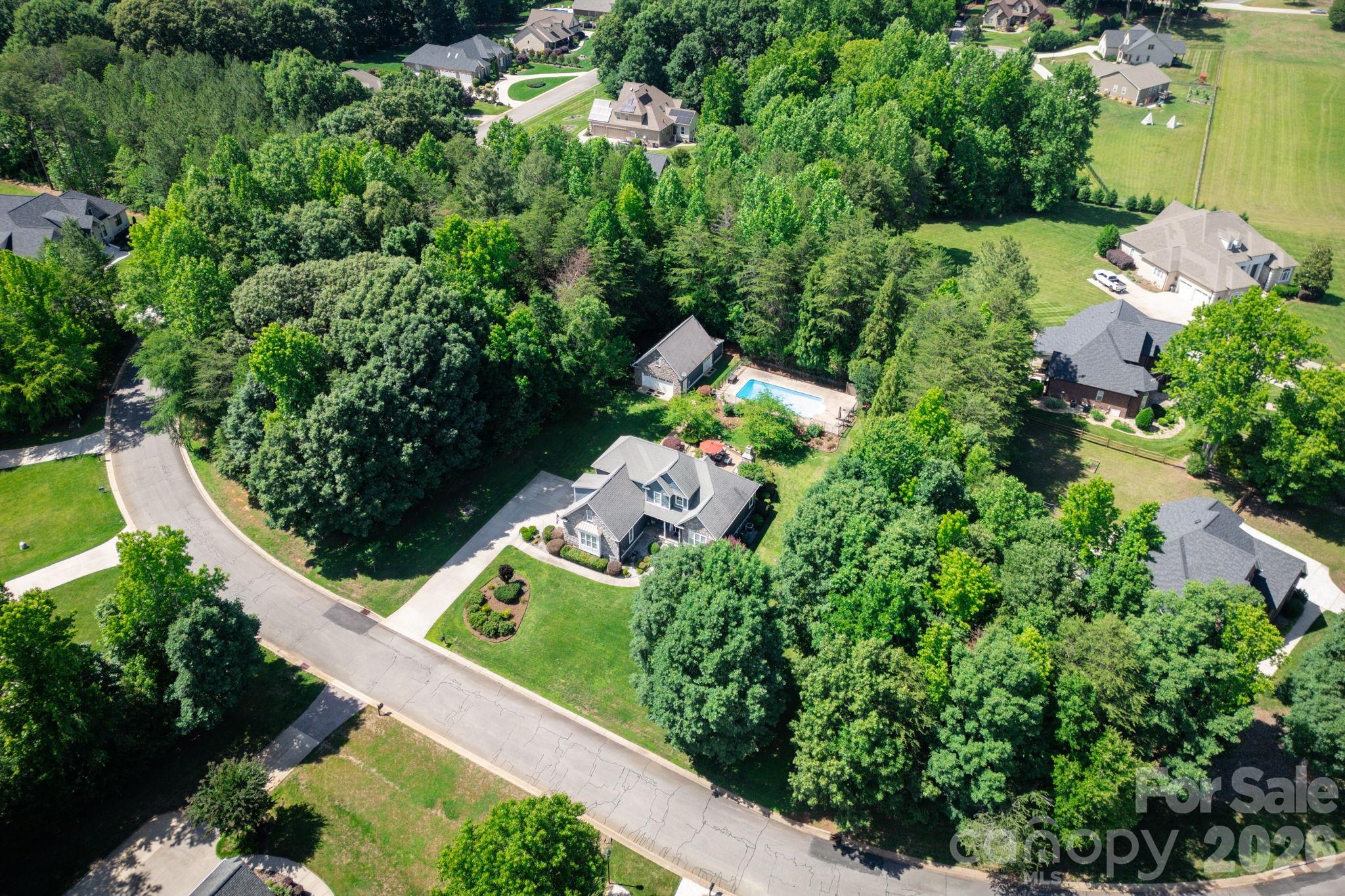 1311 Oak Grove Lane — Salisbury
