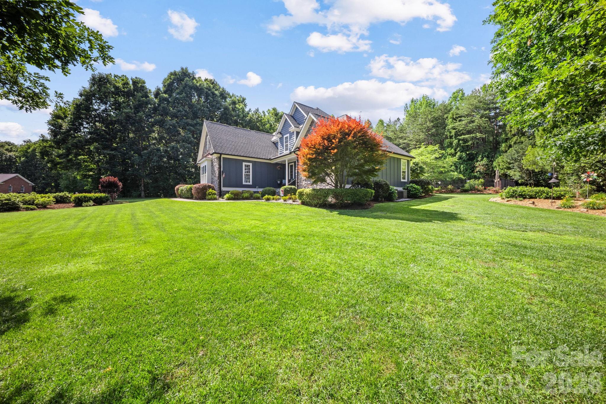 1311 Oak Grove Lane — Salisbury