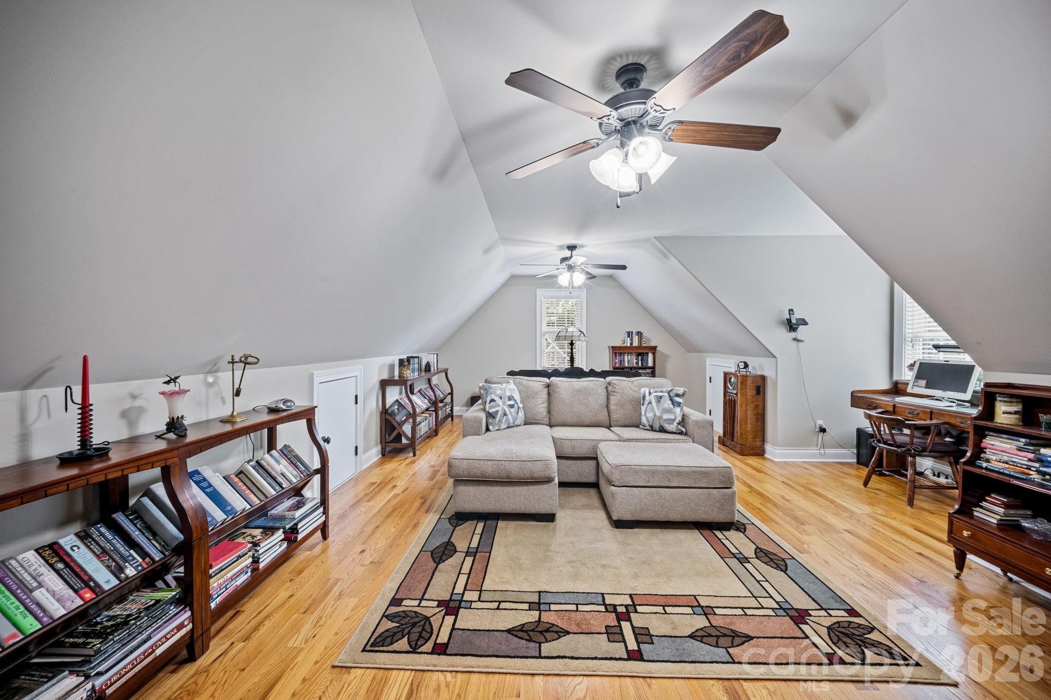 1311 Oak Grove Lane — Salisbury