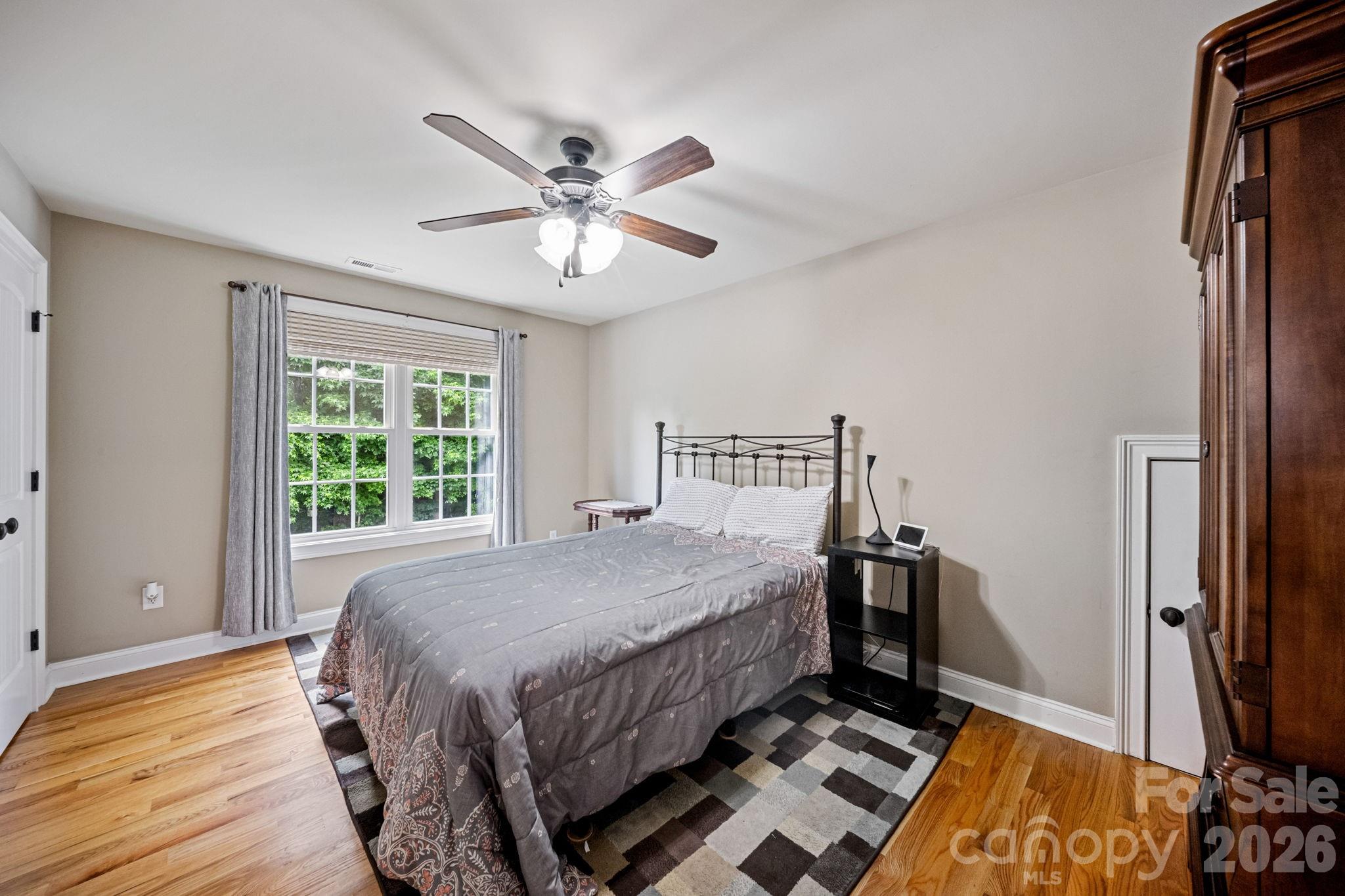 1311 Oak Grove Lane — Salisbury