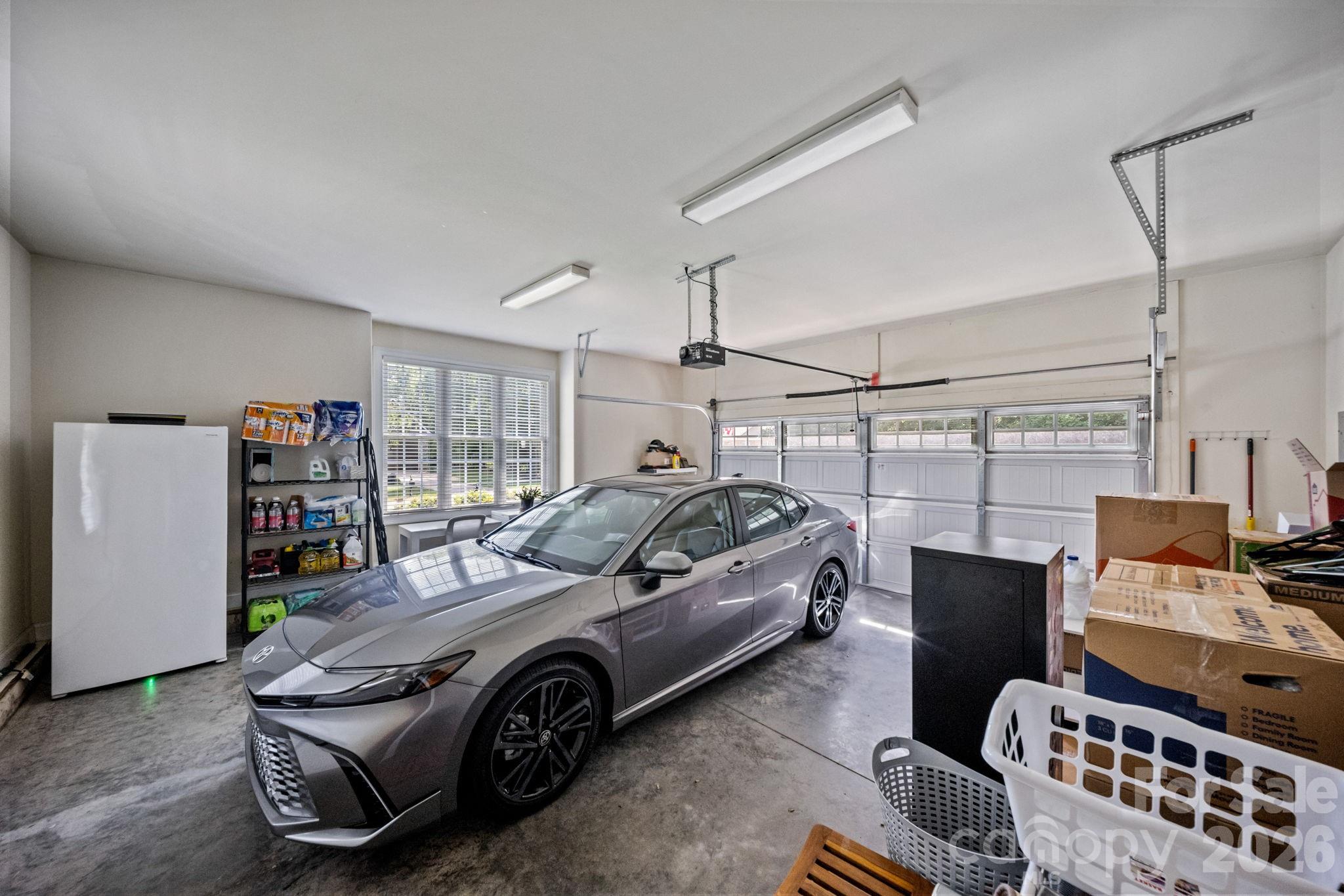 1311 Oak Grove Lane — Salisbury