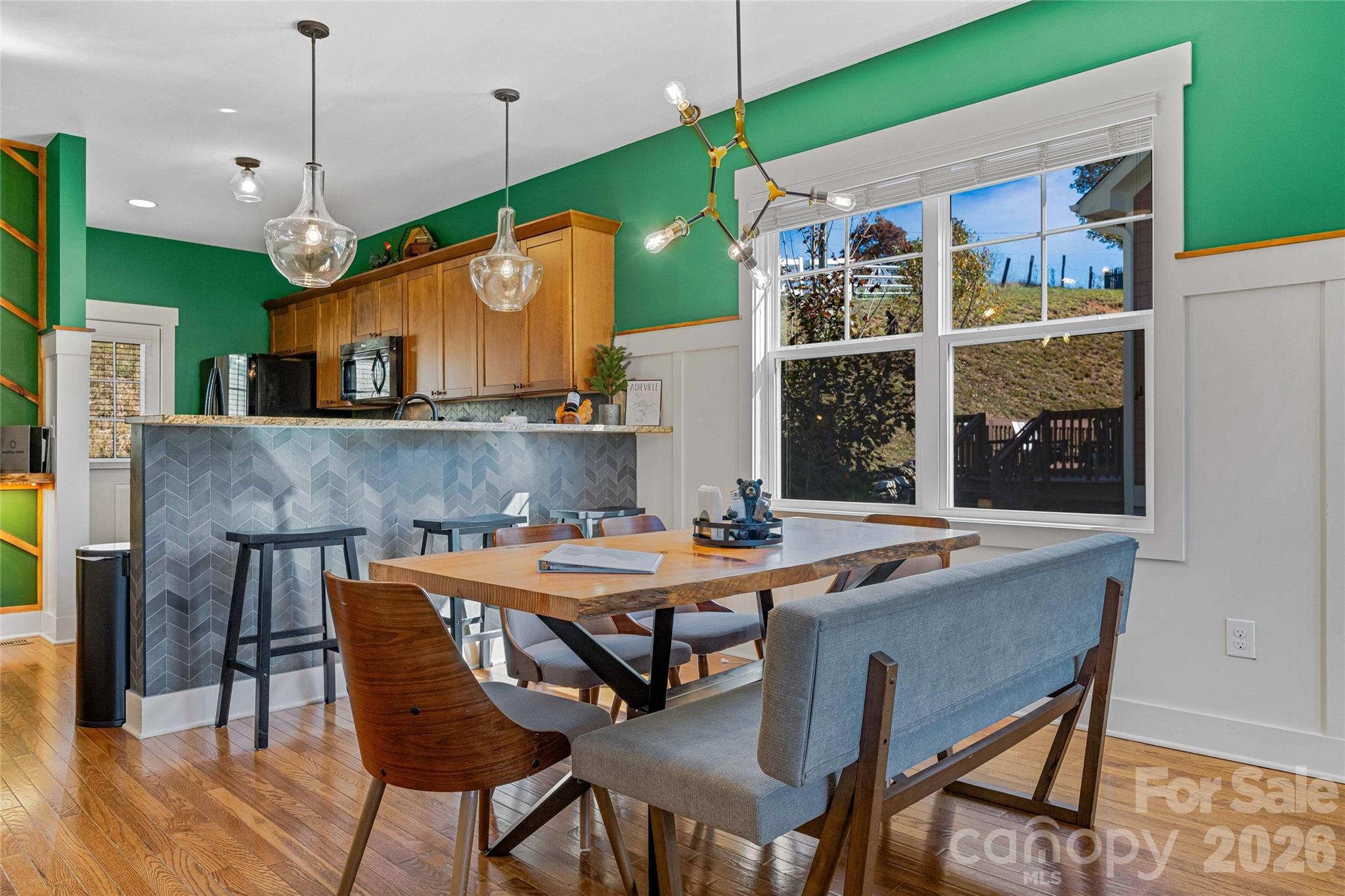 31 Byrdcliffe Lane — Asheville