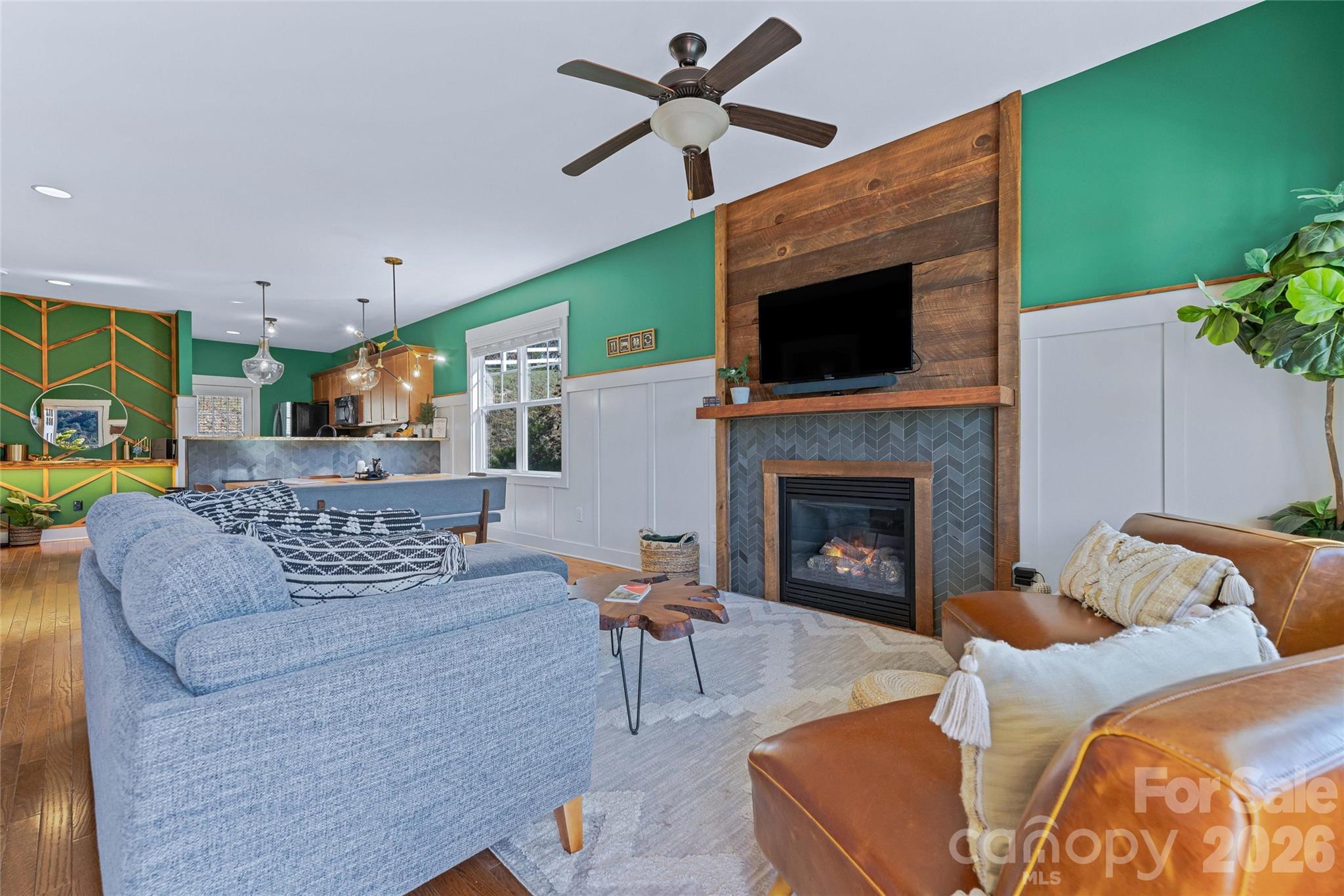 31 Byrdcliffe Lane — Asheville