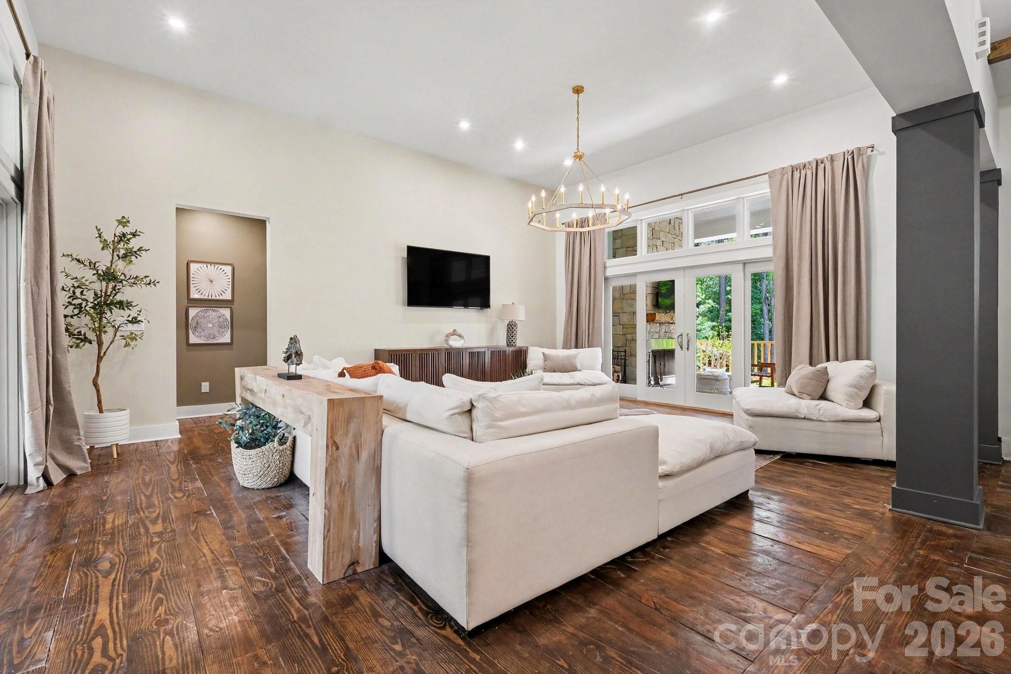 3401 Sherman Drive — Lancaster