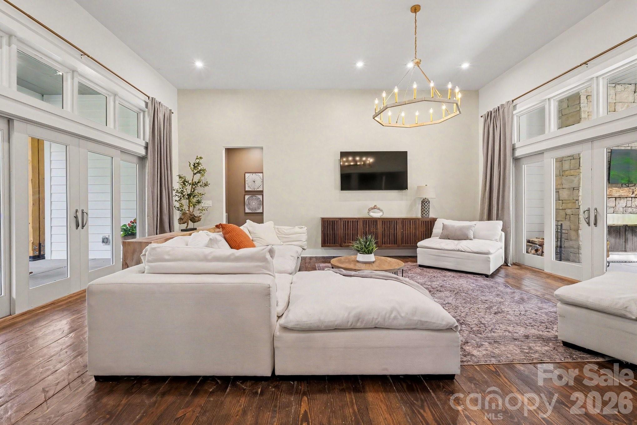 3401 Sherman Drive — Lancaster